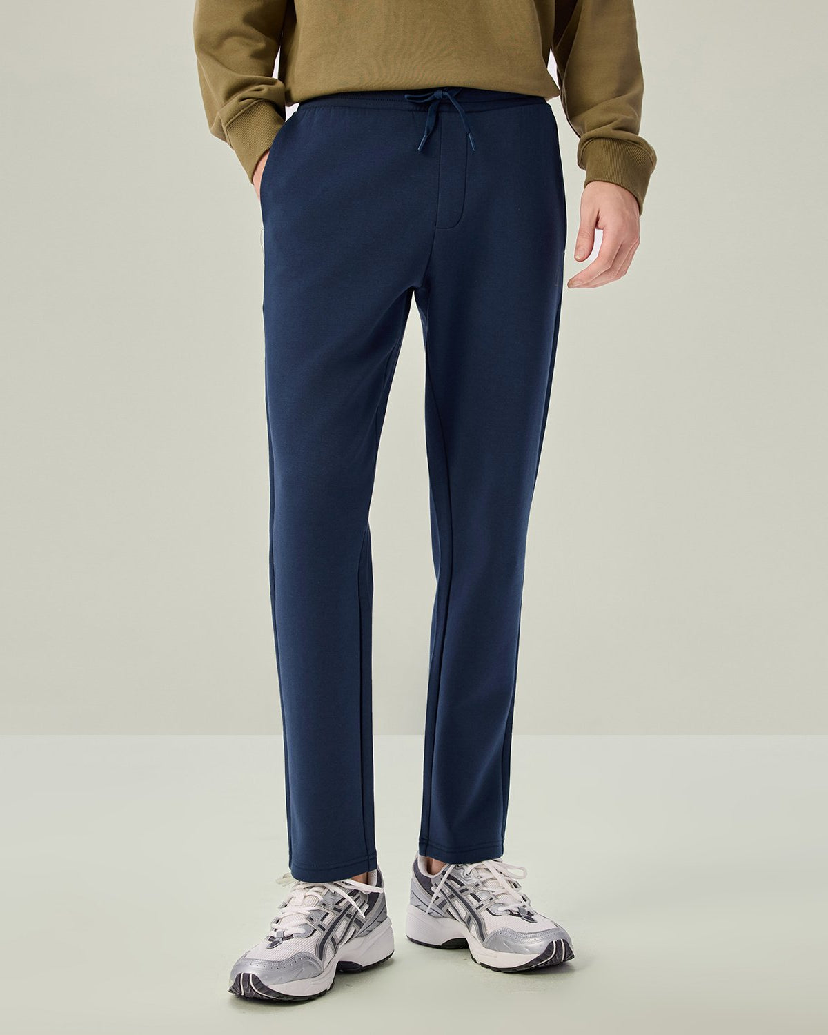 Men's Air Double Knit Slim Tapered Jogger - Image 4
