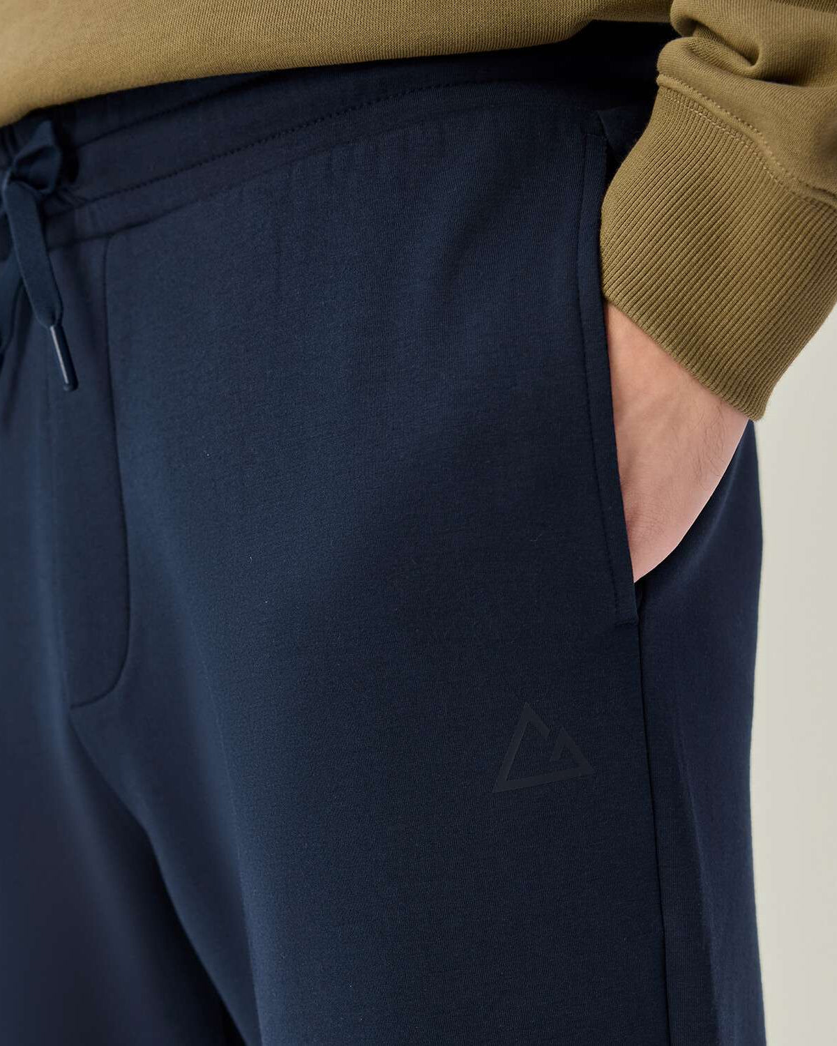 Men's Air Double Knit Slim Tapered Jogger - Image 6