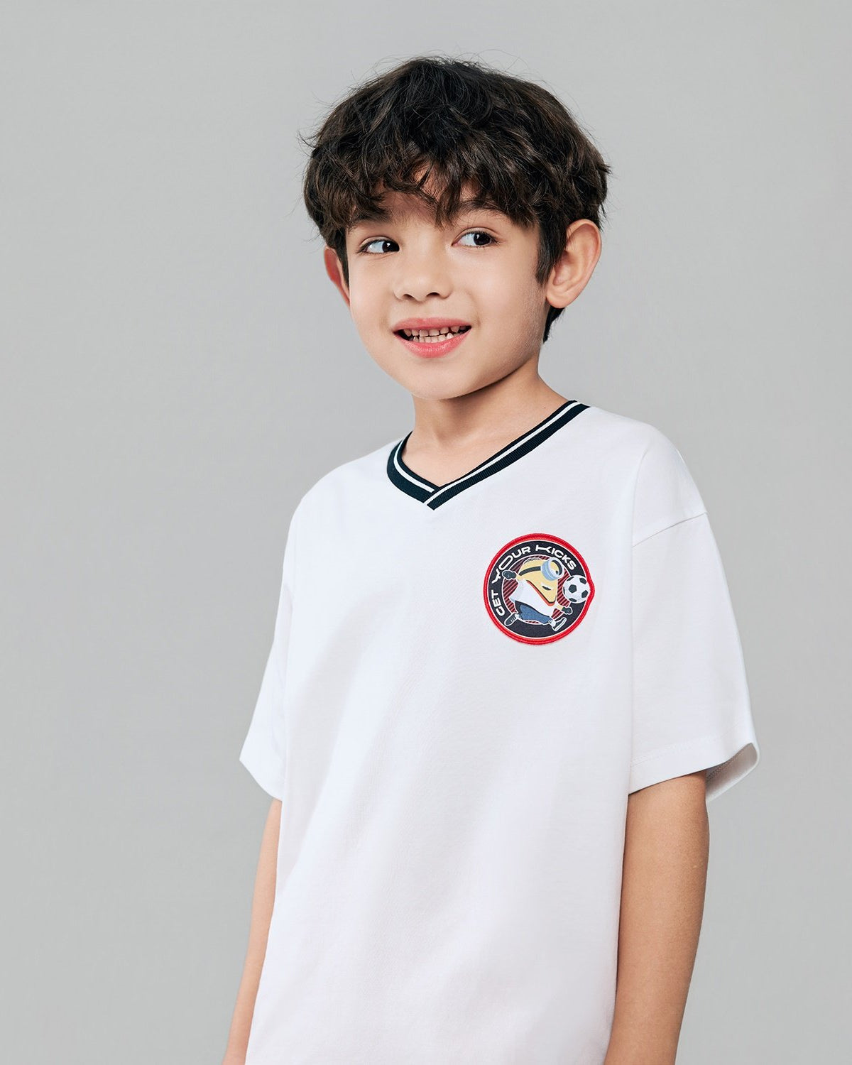 Junior Minions V Neck Relaxed Print Tee - Image 2