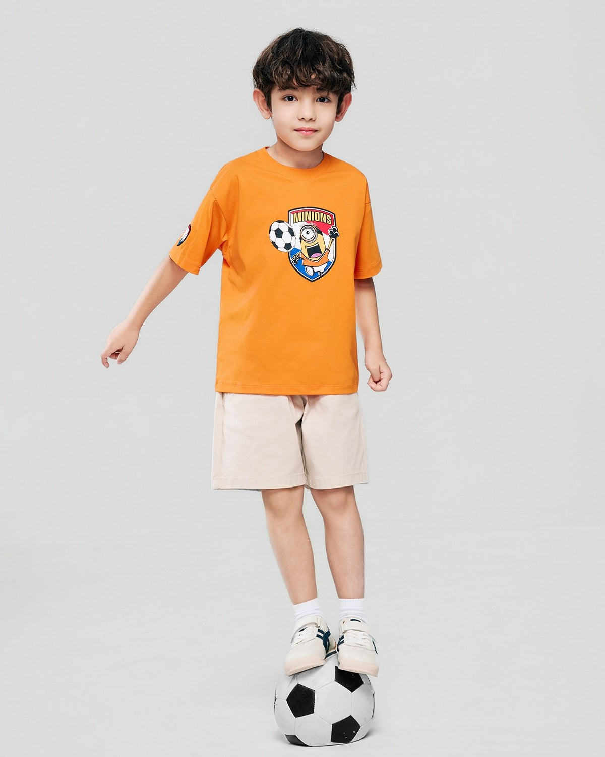 Junior Minions V Neck Relaxed Print Tee - Image 1