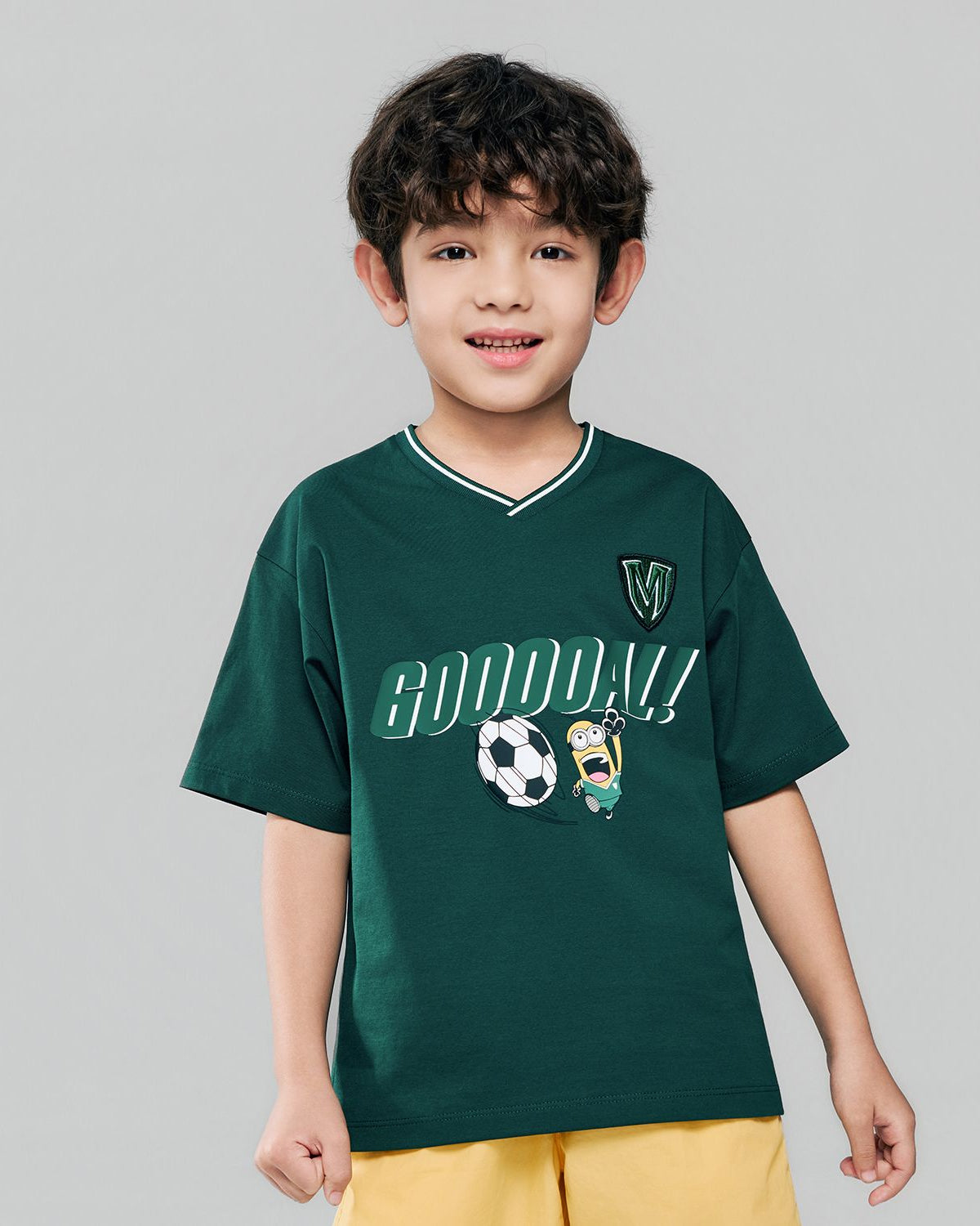 Junior Minions V Neck Relaxed Print Tee - Image 2