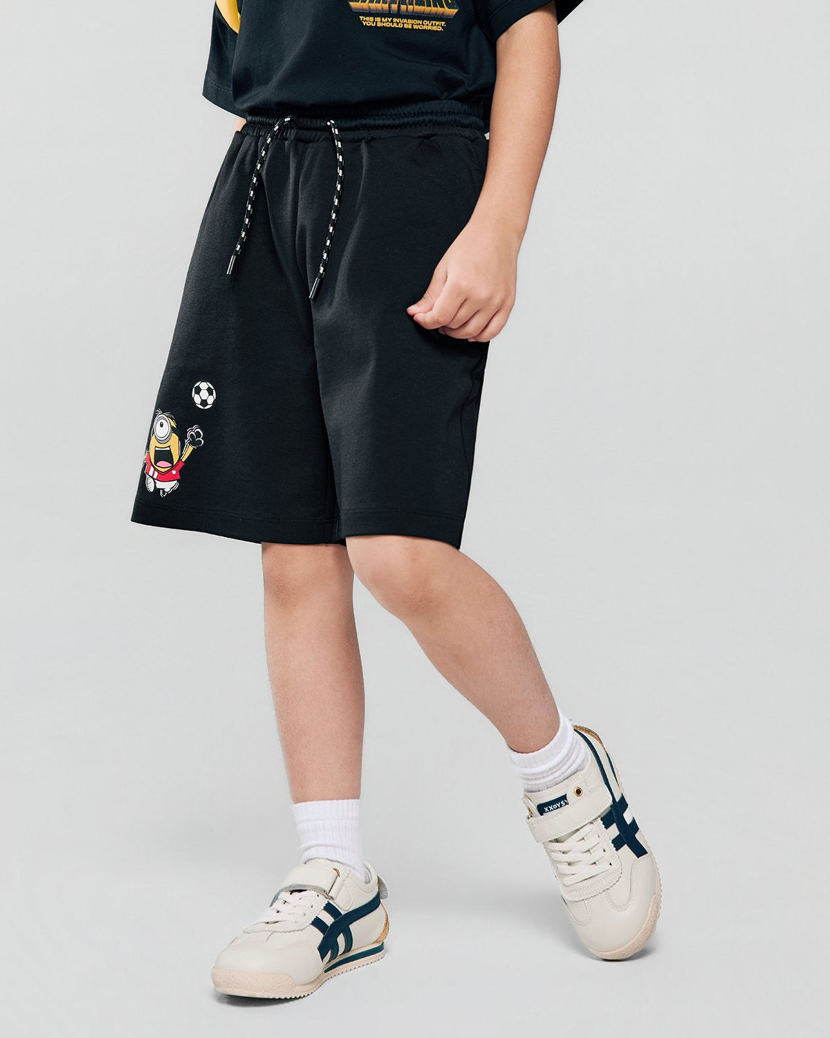Junior Minions Relax Elastic Waist Shorts - Image 4