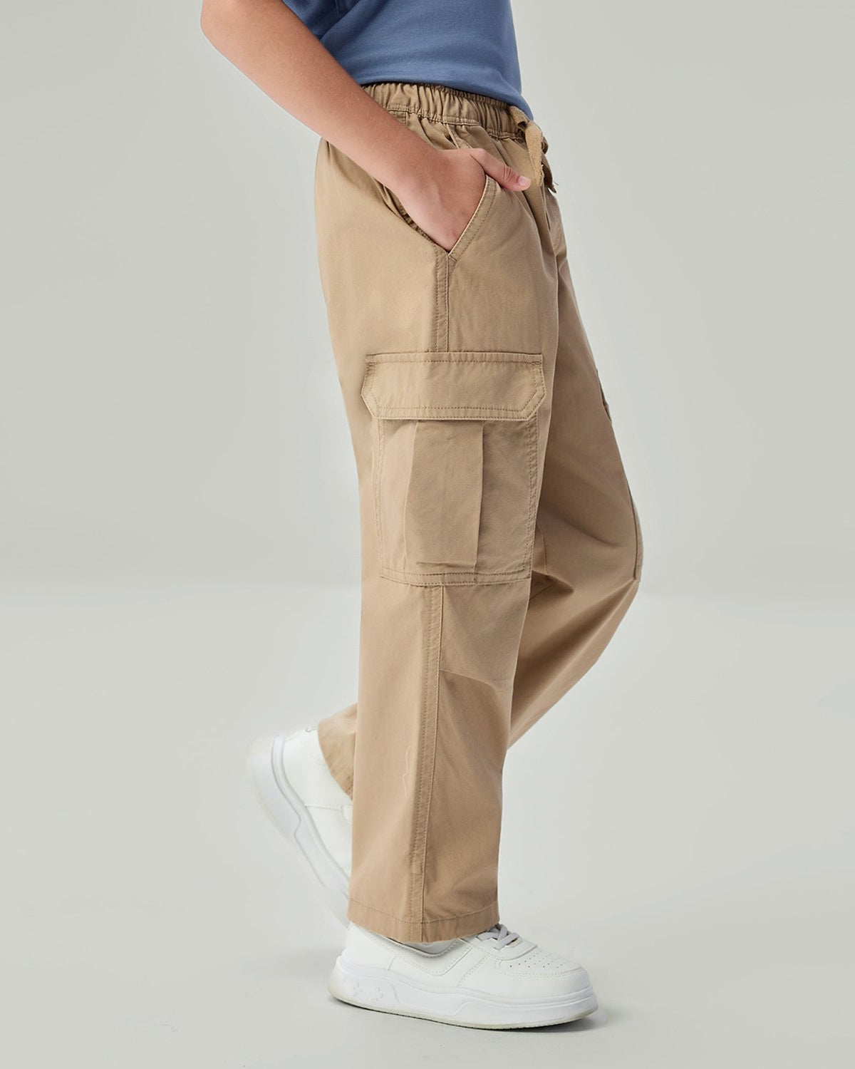 Junior's Relaxed Straight Elastic Waist Pants - Image 4