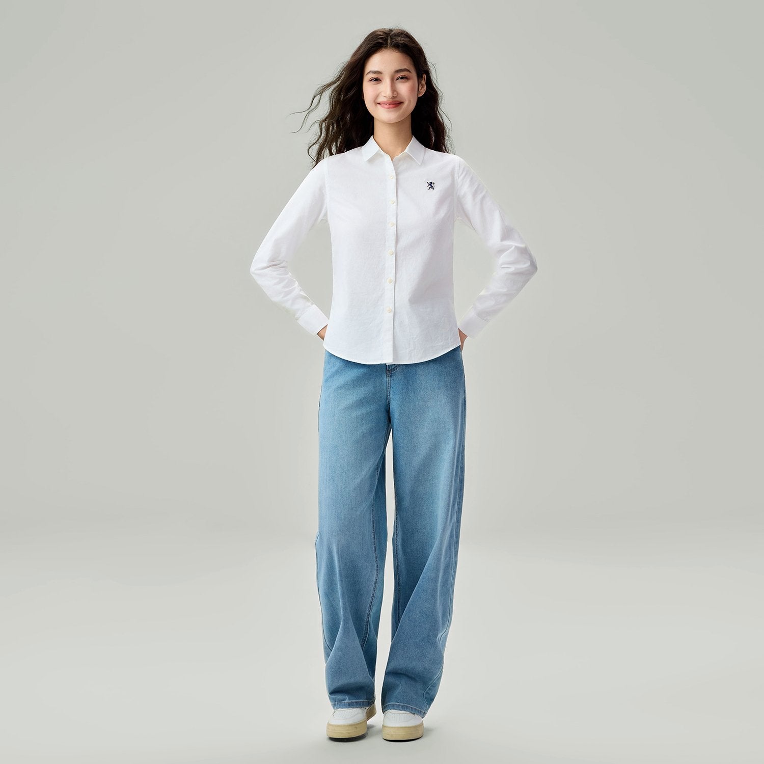 Women's Cotton Oxford Acute Collar Long Sleeve Shirt - Image 5