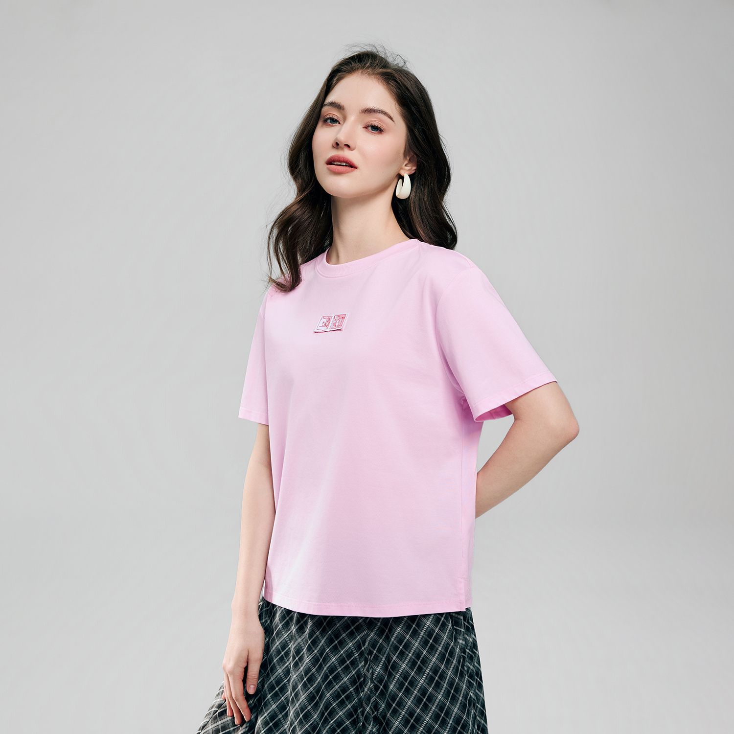 Women's Crew Neck Relaxed Fit Print Tee - Image 1