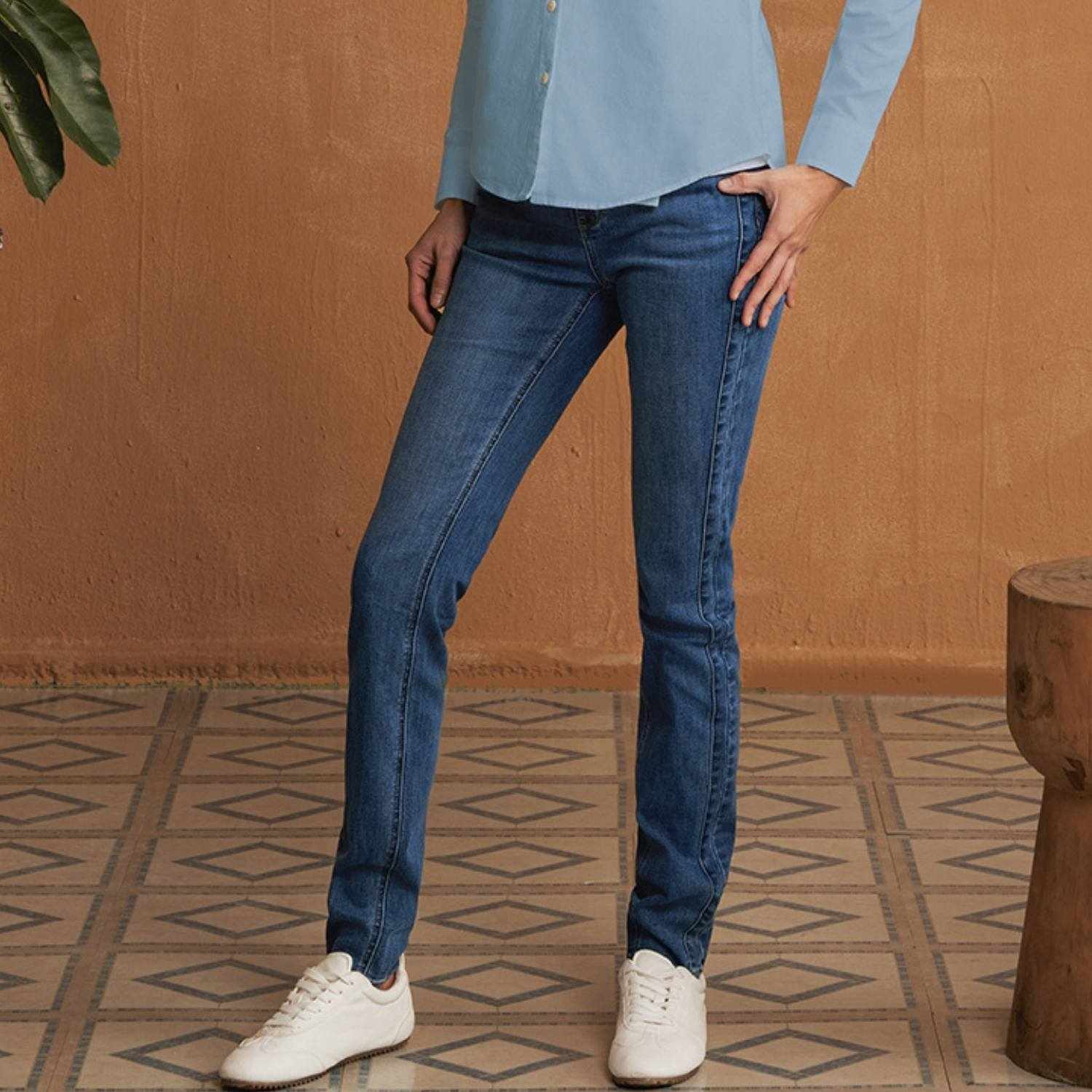 Women's High Rise Slim Tapered Jeans - Image 1