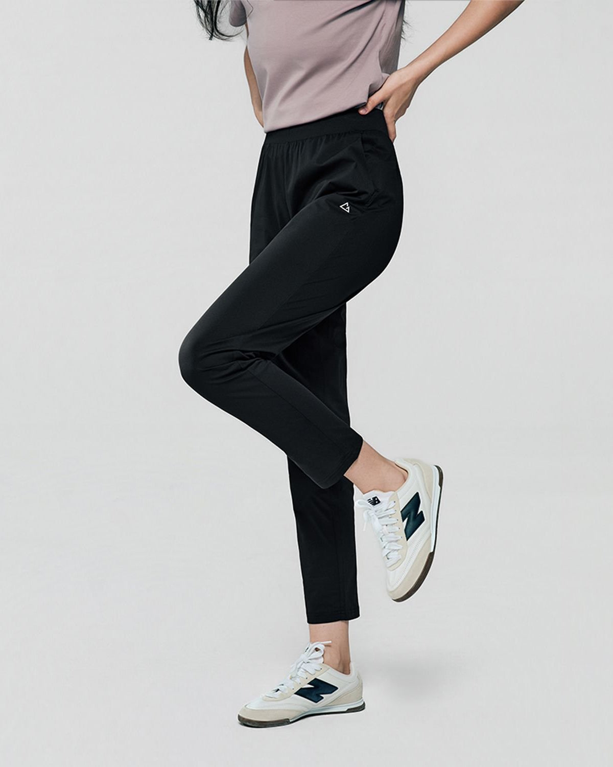 Women's High Waist Regular Elastic Waist Jogger - Image 7