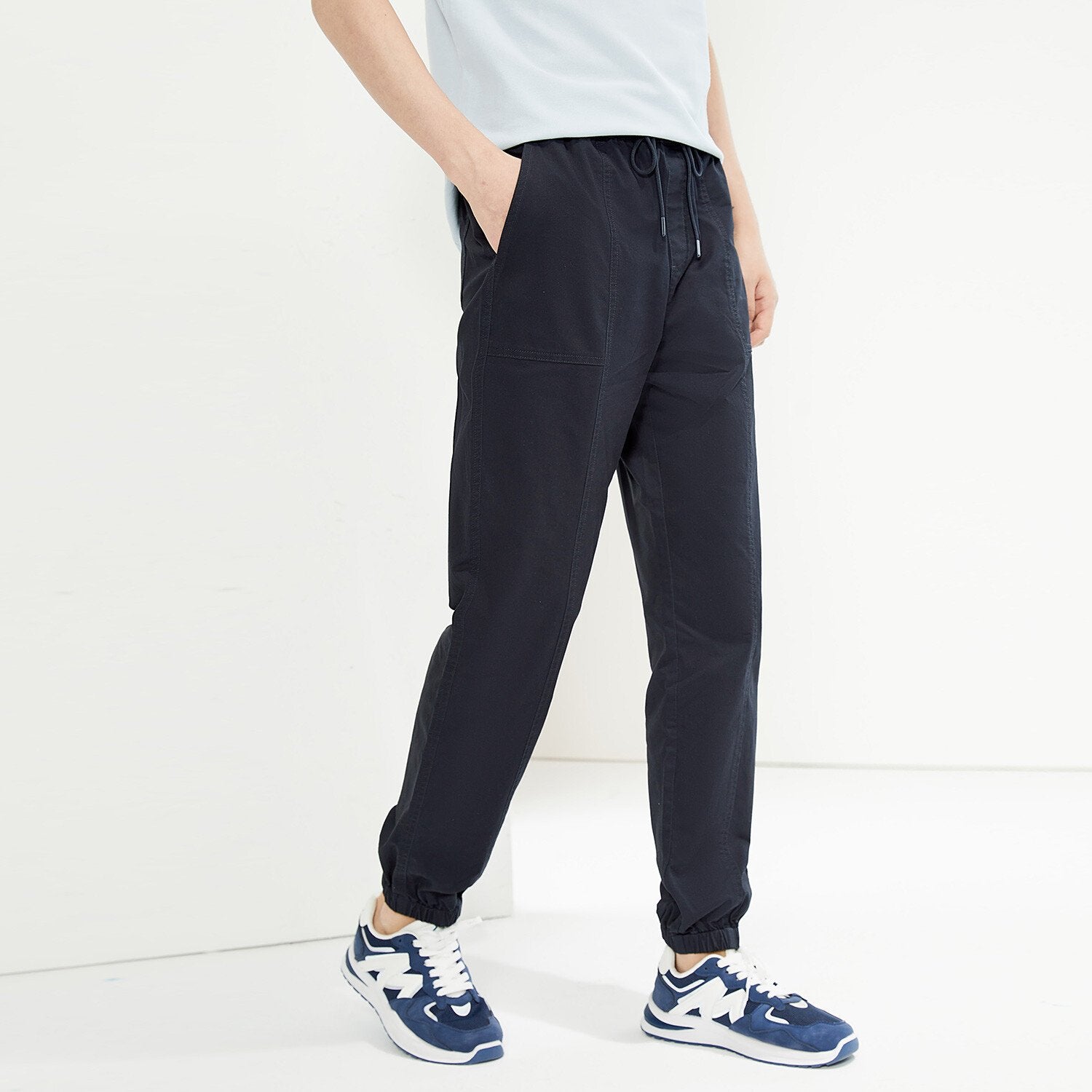Men's Relaxed Fit Jogger - Image 2