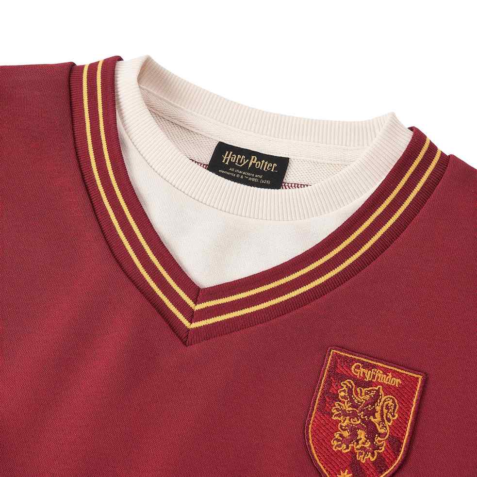 Junior's Harry Potter Oversize V - Neck Style Sweatshirt - Giordano