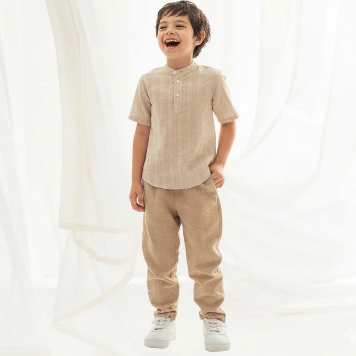 Junior's Regular Fit Linen Cotton Cropped Pants - Giordano Online