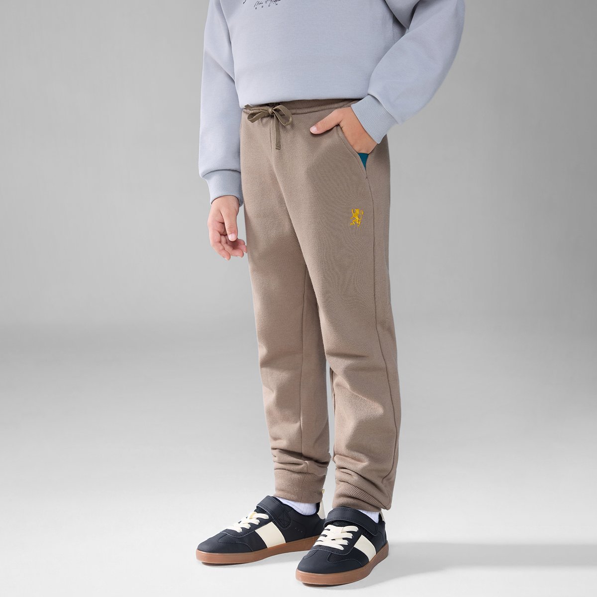 Junior's Tapered Fit French Terry Jogger with Elastic Waist - Giordano Online