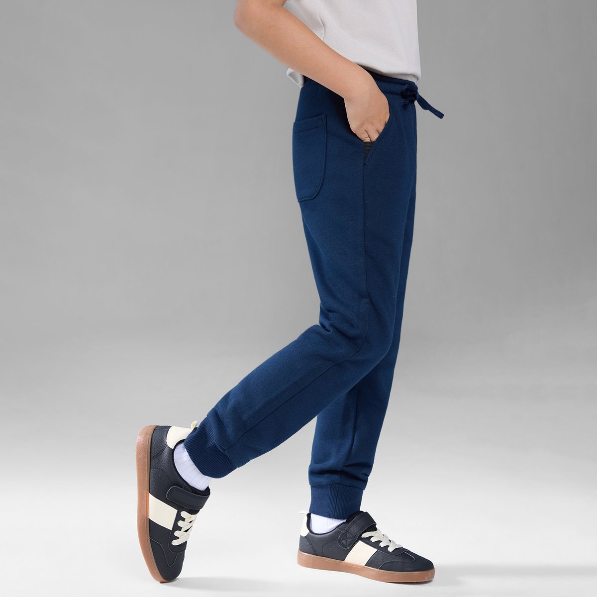 Junior's Tapered Fit French Terry Jogger with Elastic Waist - Giordano Online