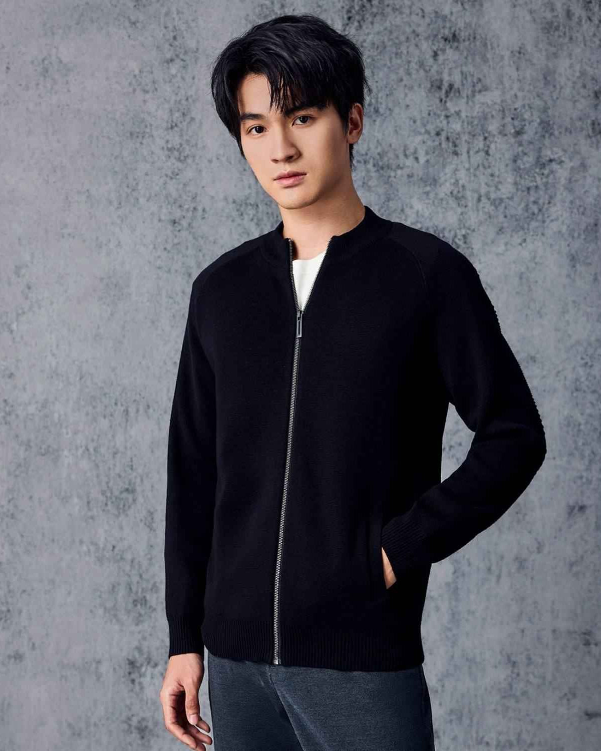 Men's Cotton - Acrylic Texture Stitch Mock Neck Raglan Cardigan - Black - Giordano