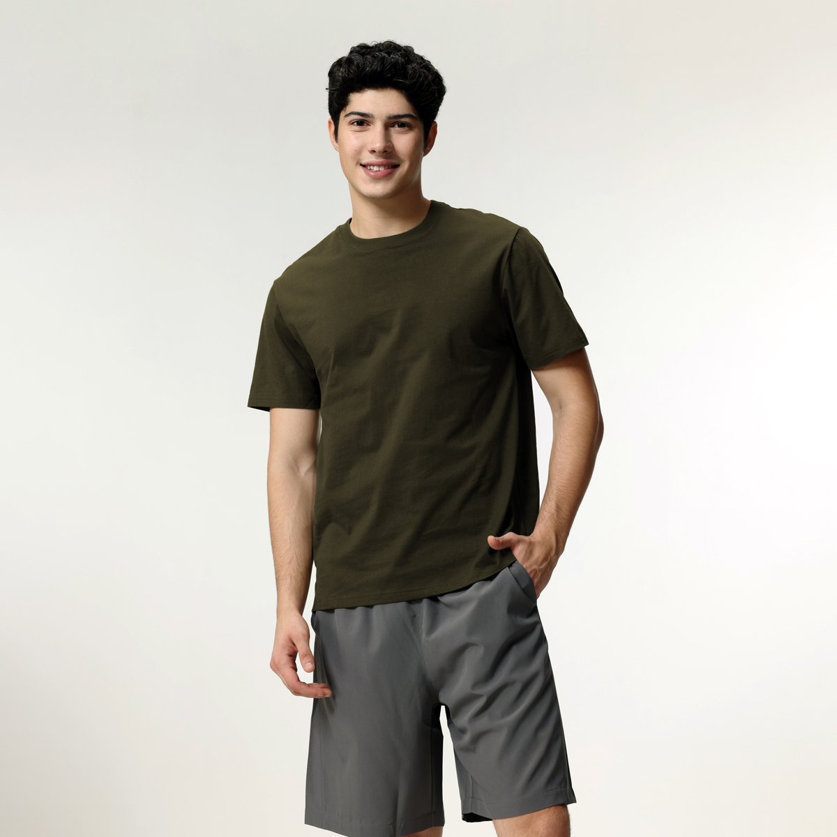 Men's Cotton Jersey Crew Neck Regular Tee (Beau Monde) - Giordano Online