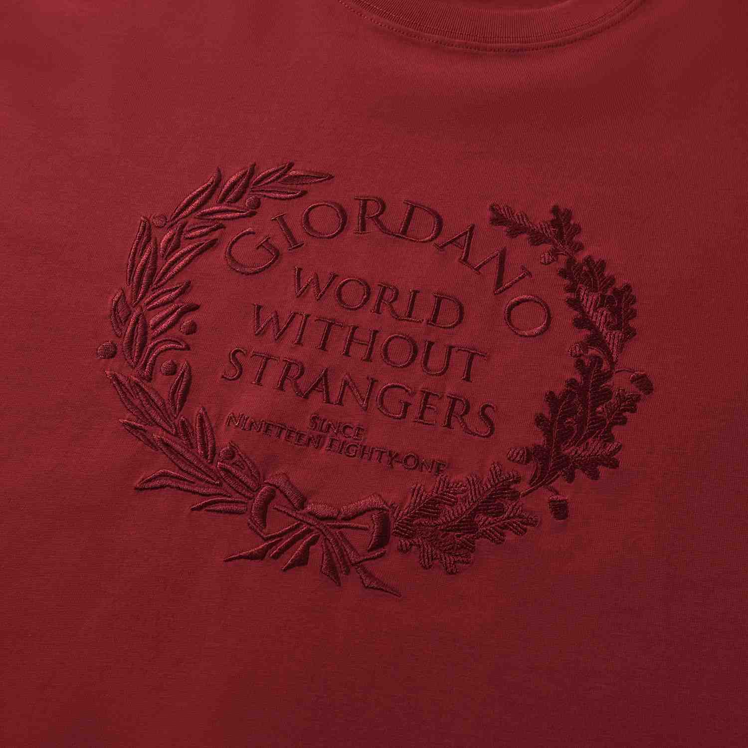 Men’s Crew Neck Short Sleeve Relax Fit Print Tee - Red - Giordano Online