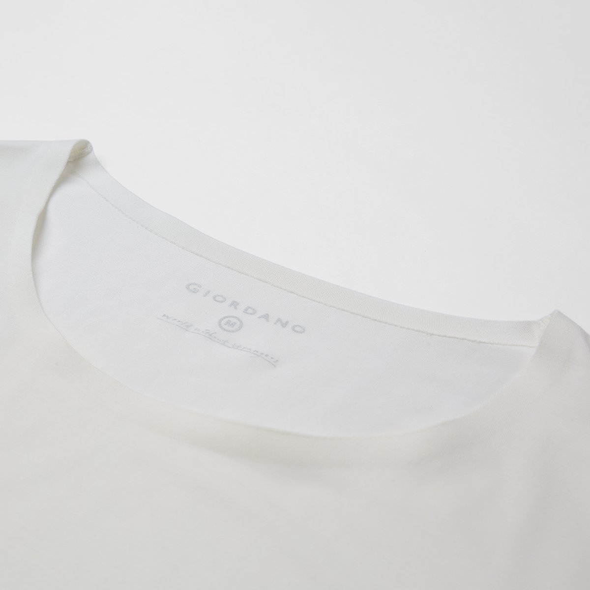 Men's Essentials Slim Crew Neck T-Shirt - 2 - Pack - Giordano Online