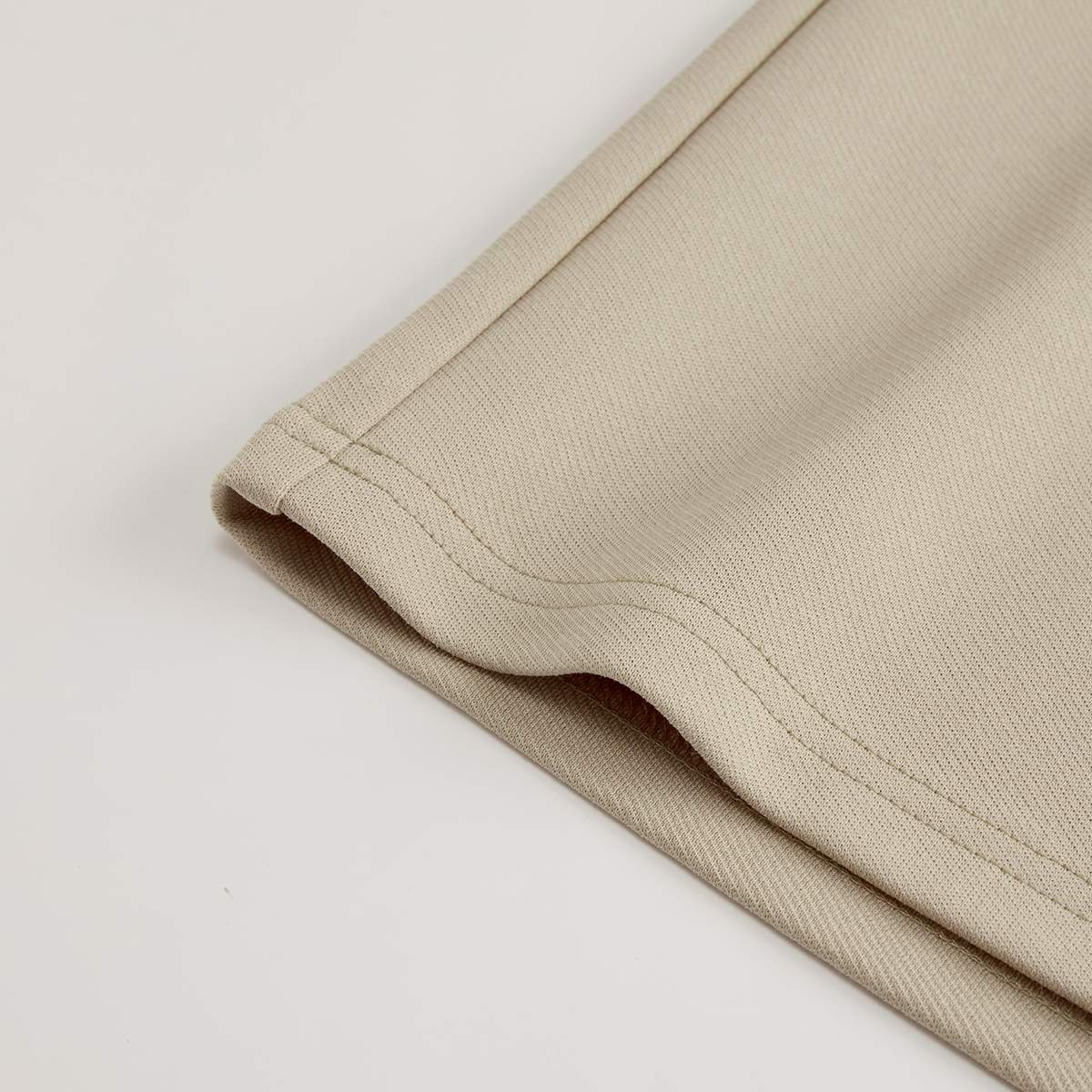 Men’s Interlock Mid‑Rise Regular Fit Elastic Waist Shorts - Giordano Online