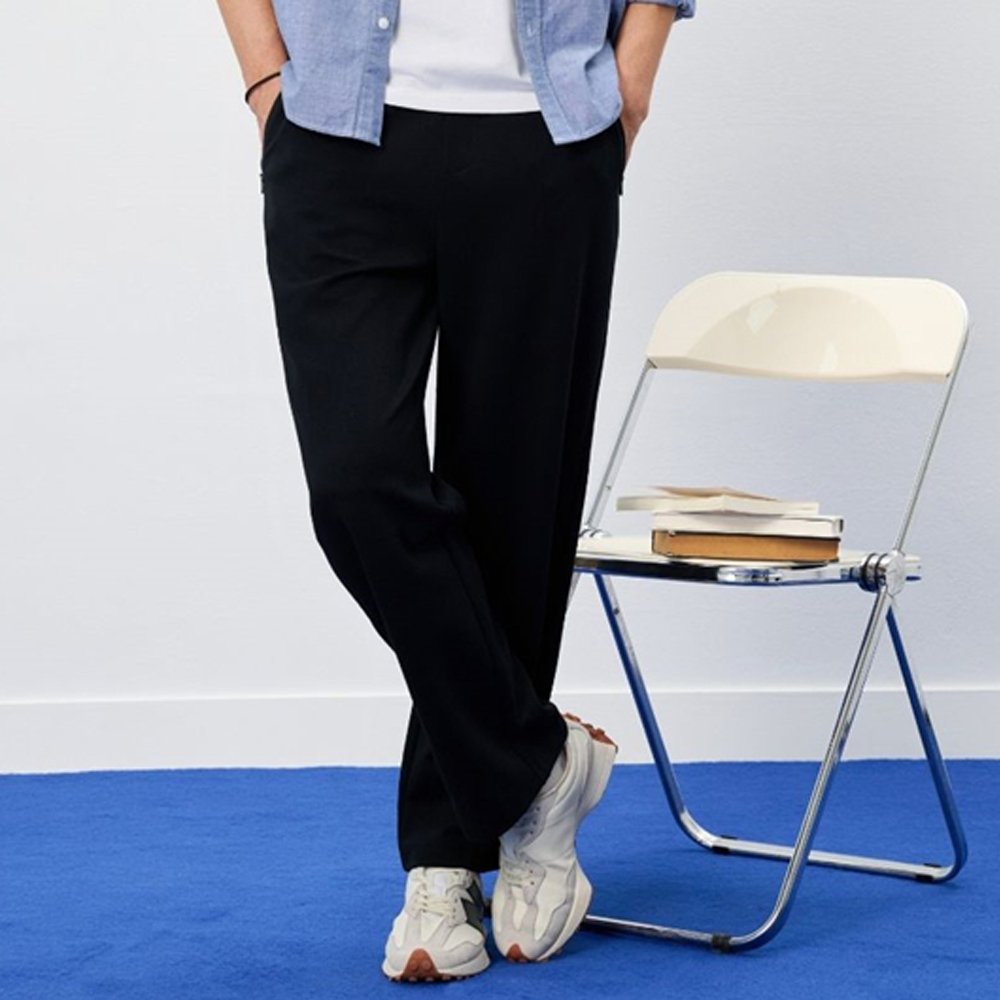 Men's Interlock Relax Straight Logger - Black - Giordano Online