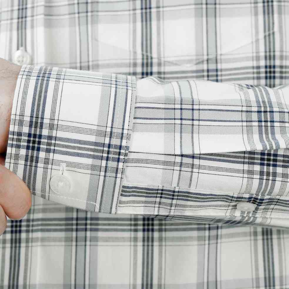 Men's Oxford Long Sleeve Shirt - Giordano Online