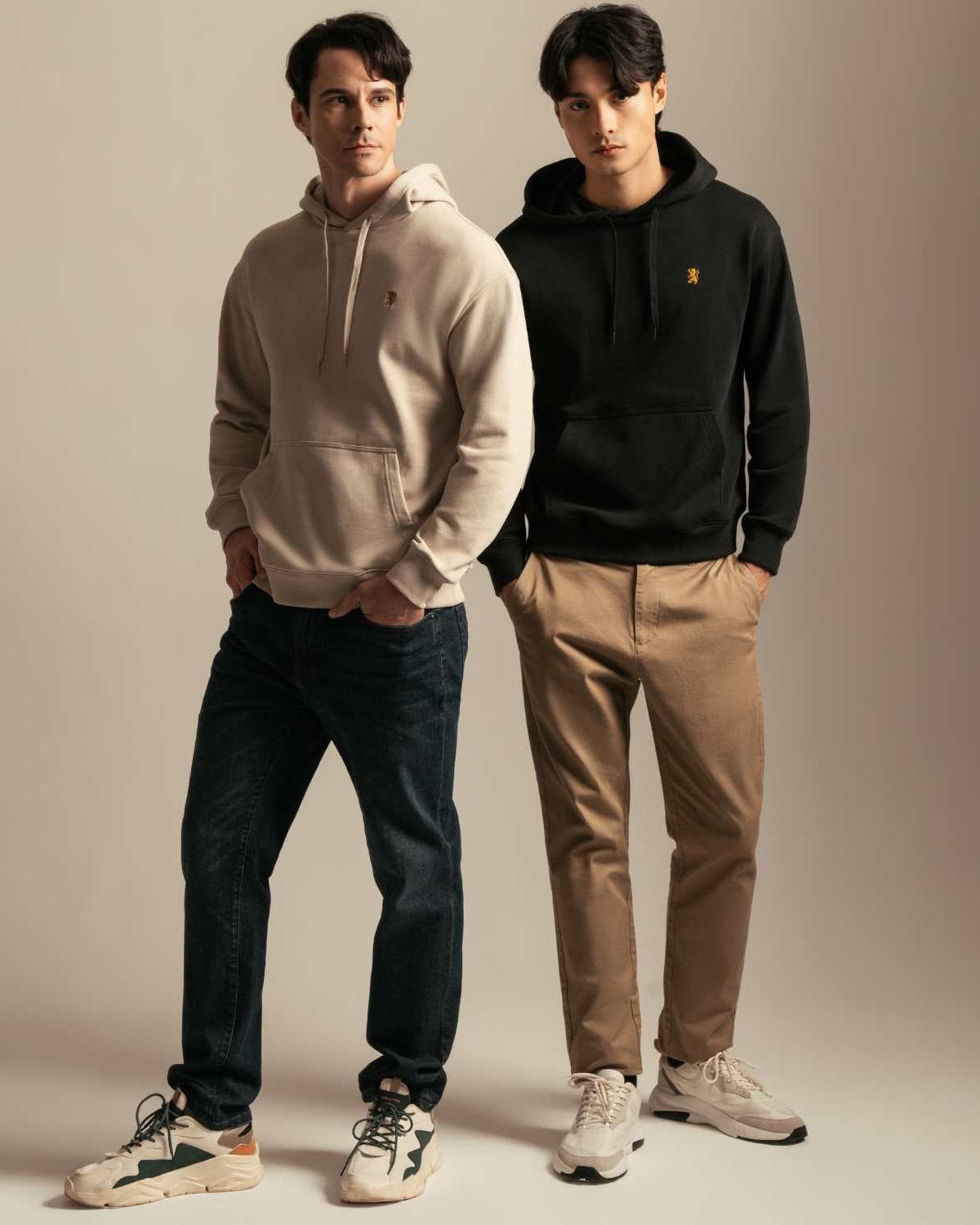 Men’s Relaxed Fit French Terry Hoodie - Giordano Online