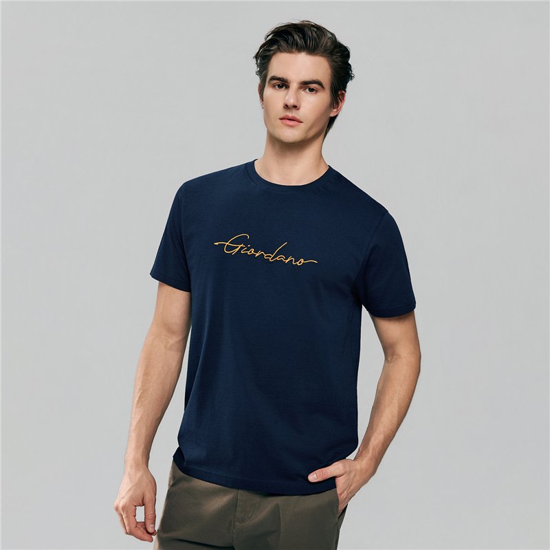 Men’s Slim Fit Cotton Signature Print Tee - Giordano Online
