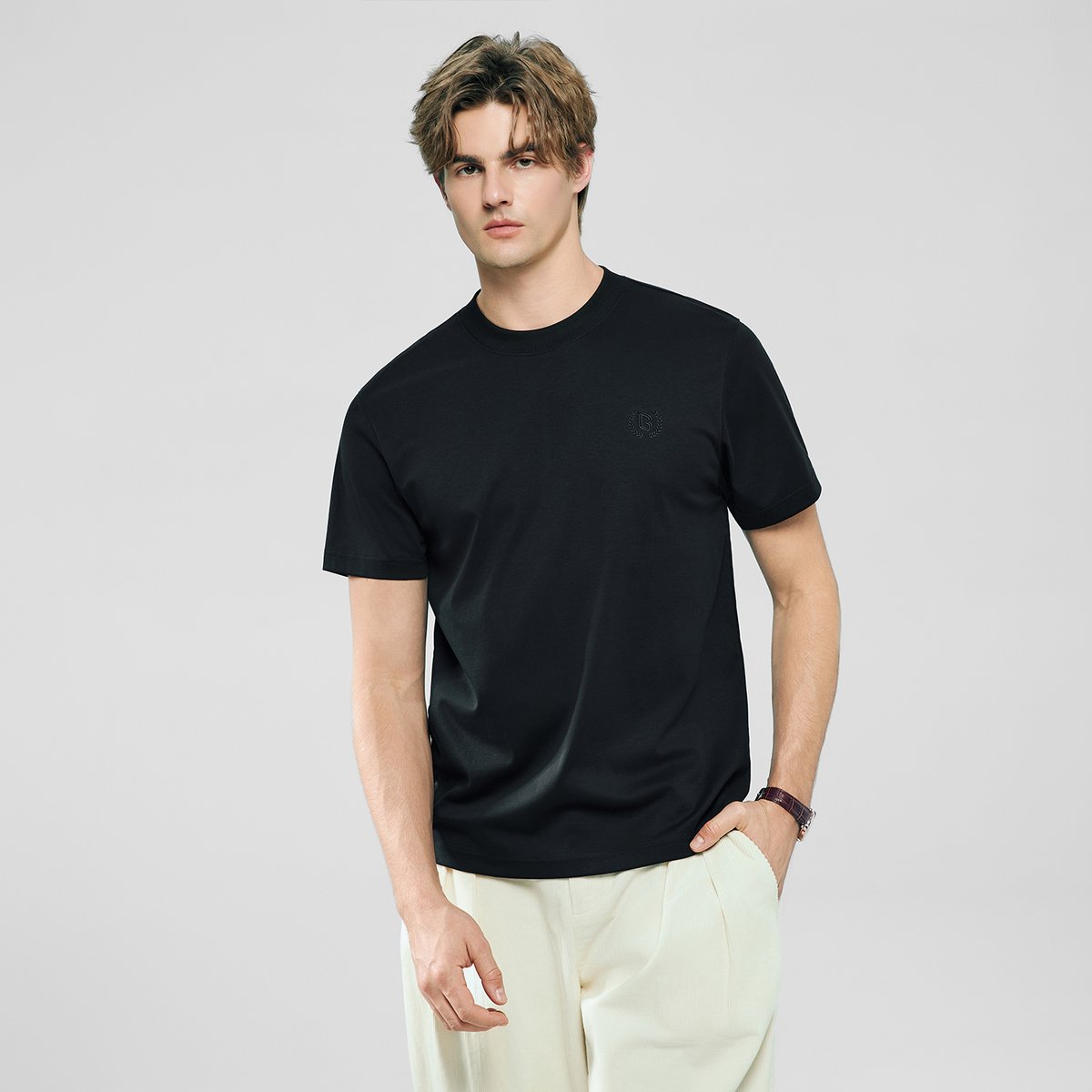 Men's Slim Fit Liquid Touch Cotton Crew Neck Tee - Giordano Online