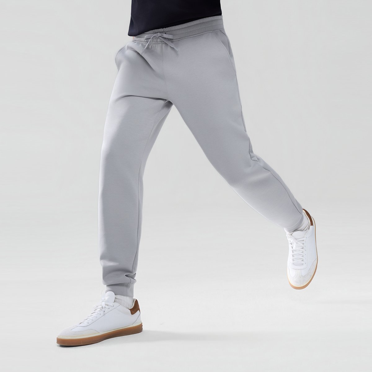 Men’s Slim Tapered Air Double Knit Joggers - Giordano Online