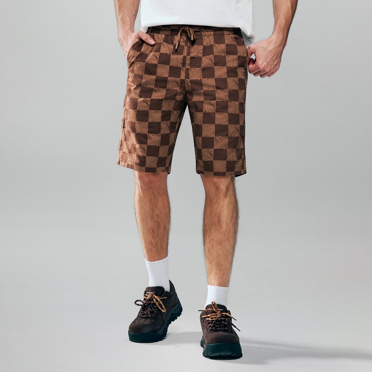 Men’s Slim Twill Bermuda Elastic Waist Short - Giordano Online