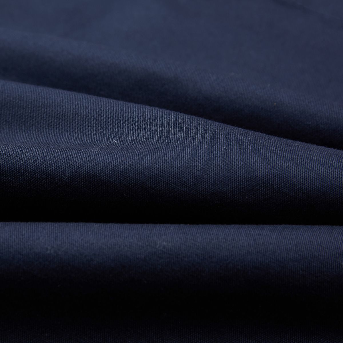 Men’s Slim Twill Bermuda Shorts with Stretch Waist - Giordano Online