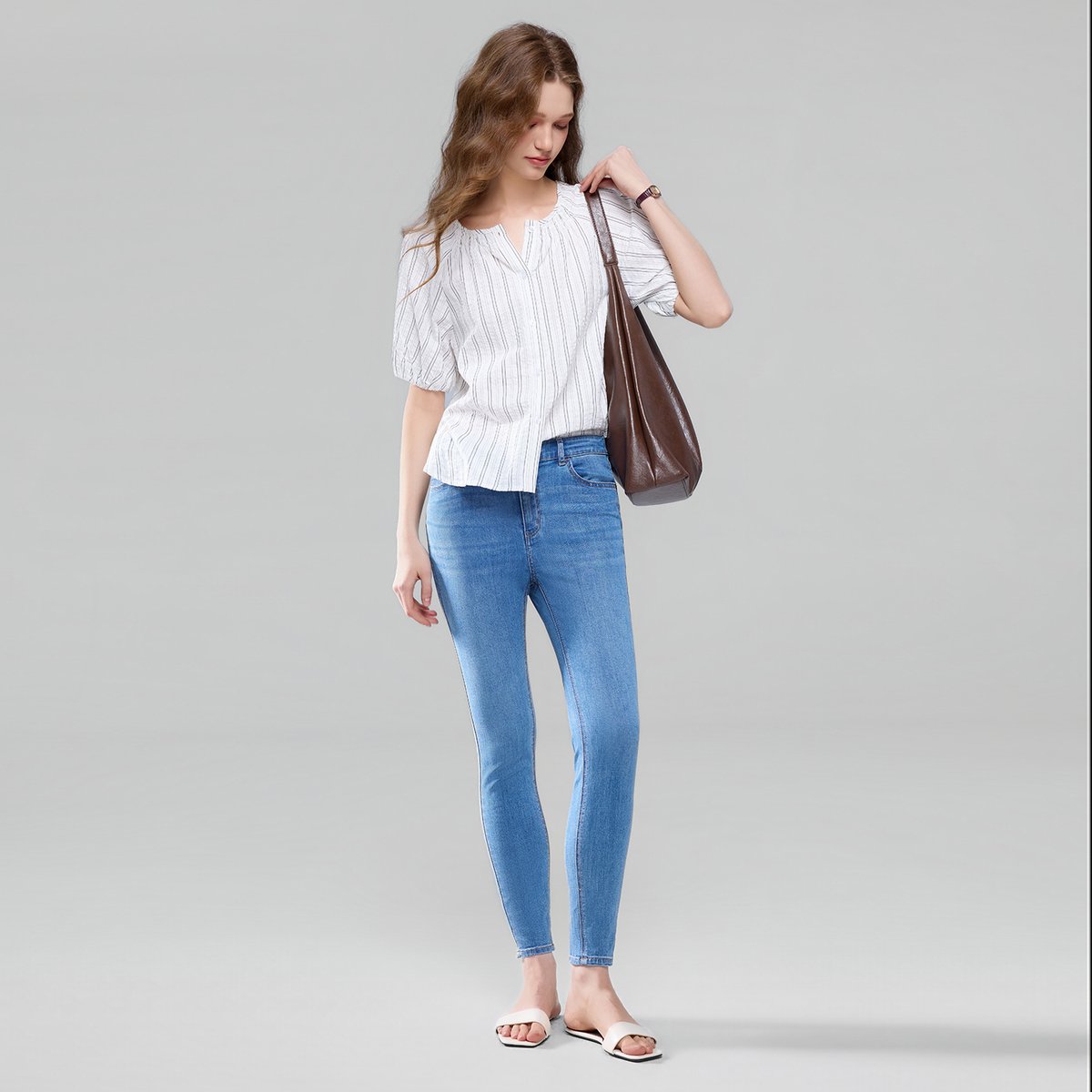 Women's Denim Slim Tapered Jeans - Blue - Giordano Online