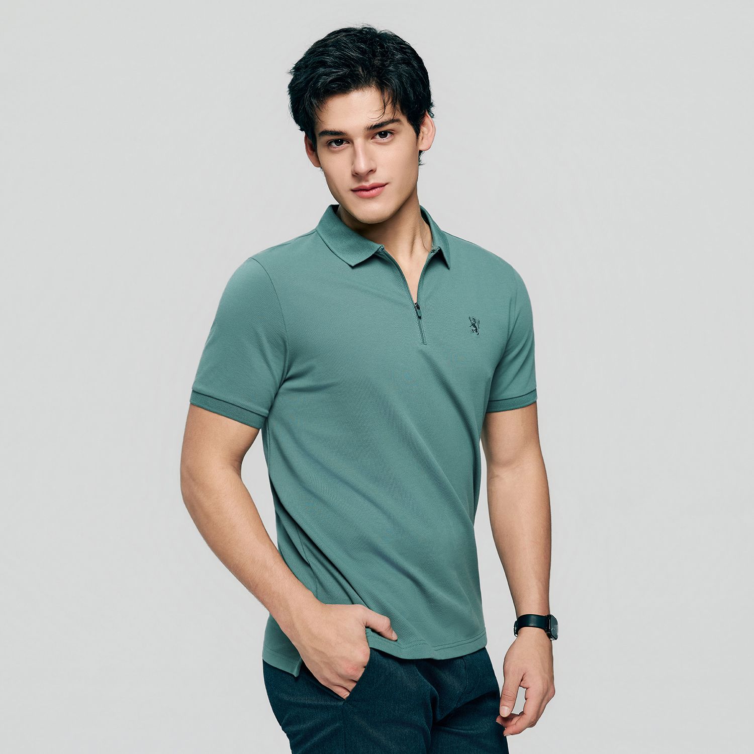 Men's Knit Collar Short Sleeve Slim Fit Zipper Polo - Image 4