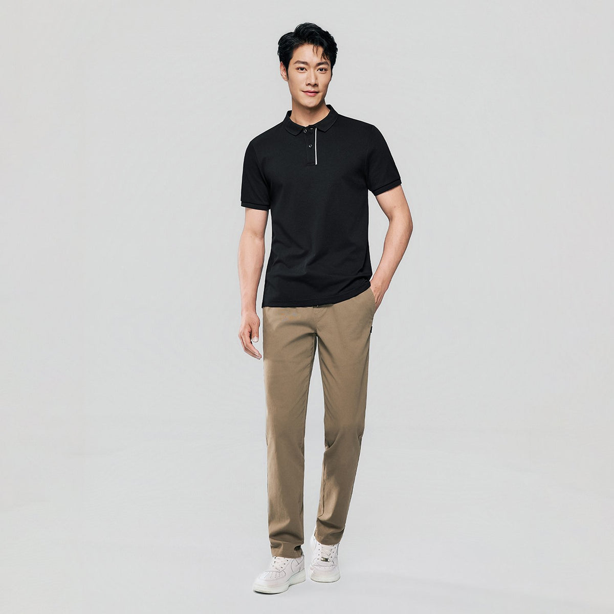 Men's Slim Fit Cool Touch Solid Polo Shirt - Image 1