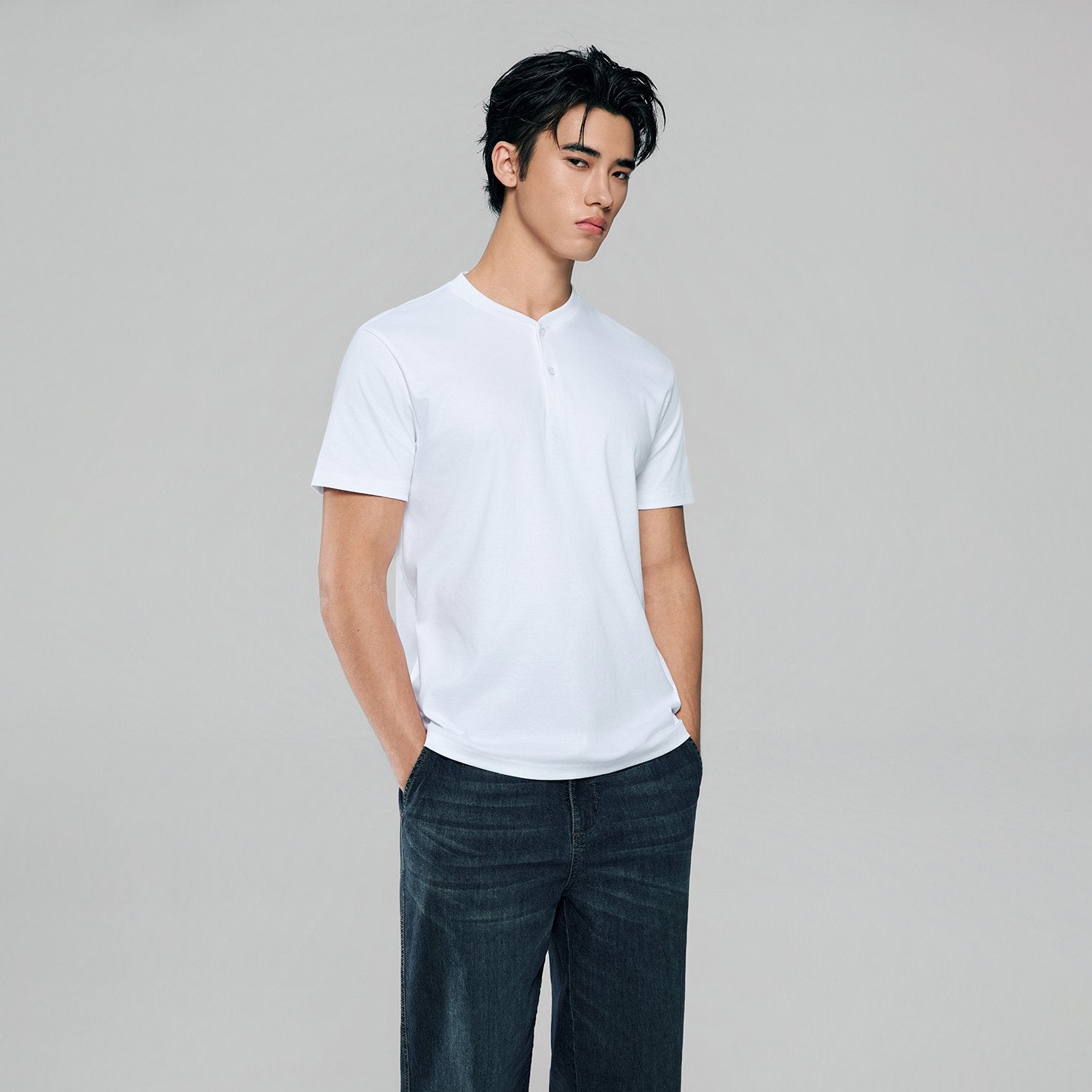 Men's Liquid touch Slim Fit Tee - Image 2