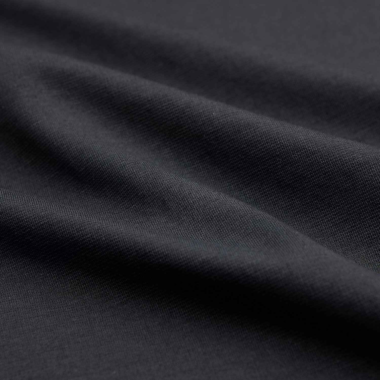 Men's Crew Neck  Cool Touch Loose fit Tee - Image 5