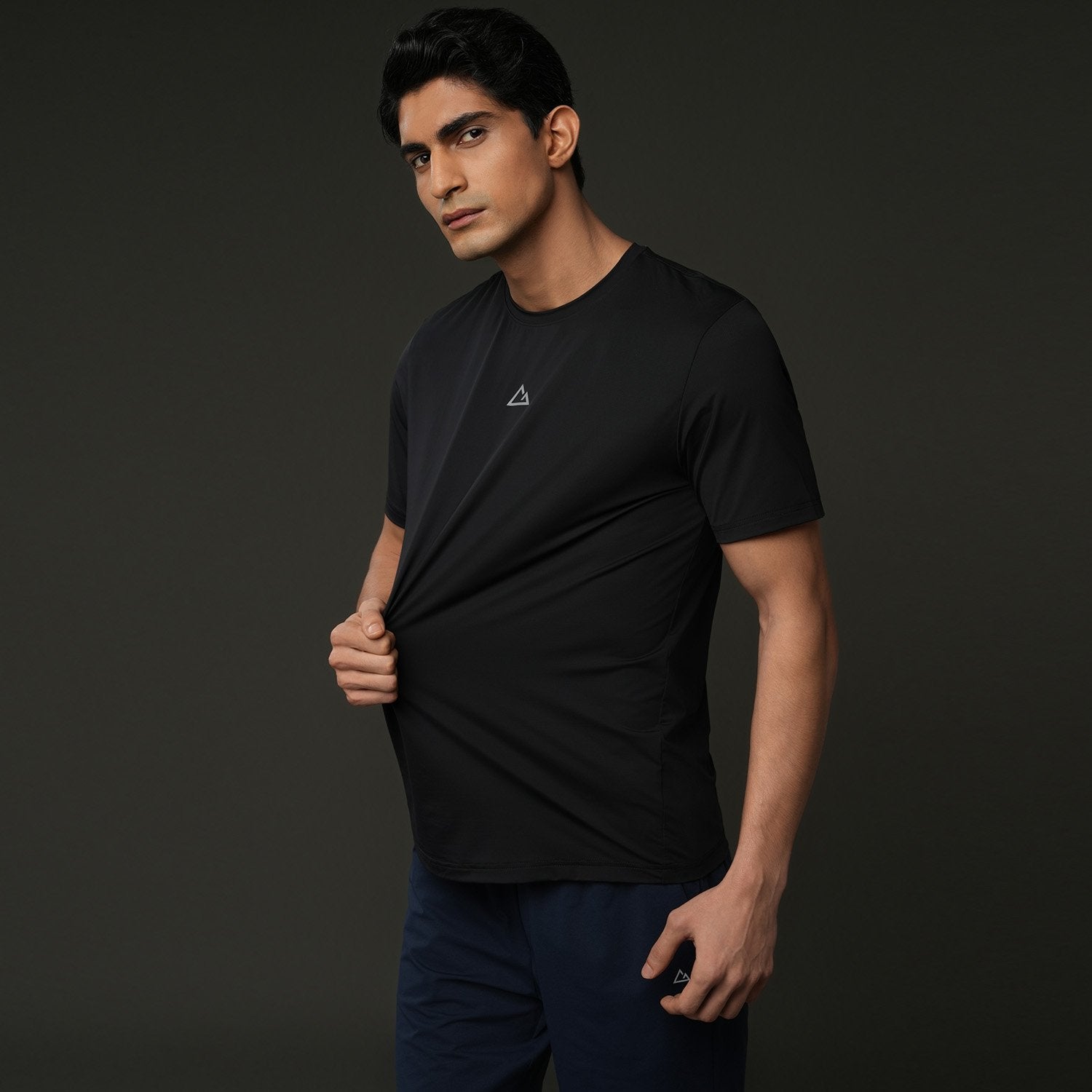 Men's G-Motion Active Fit Stretch Tee - Image 3