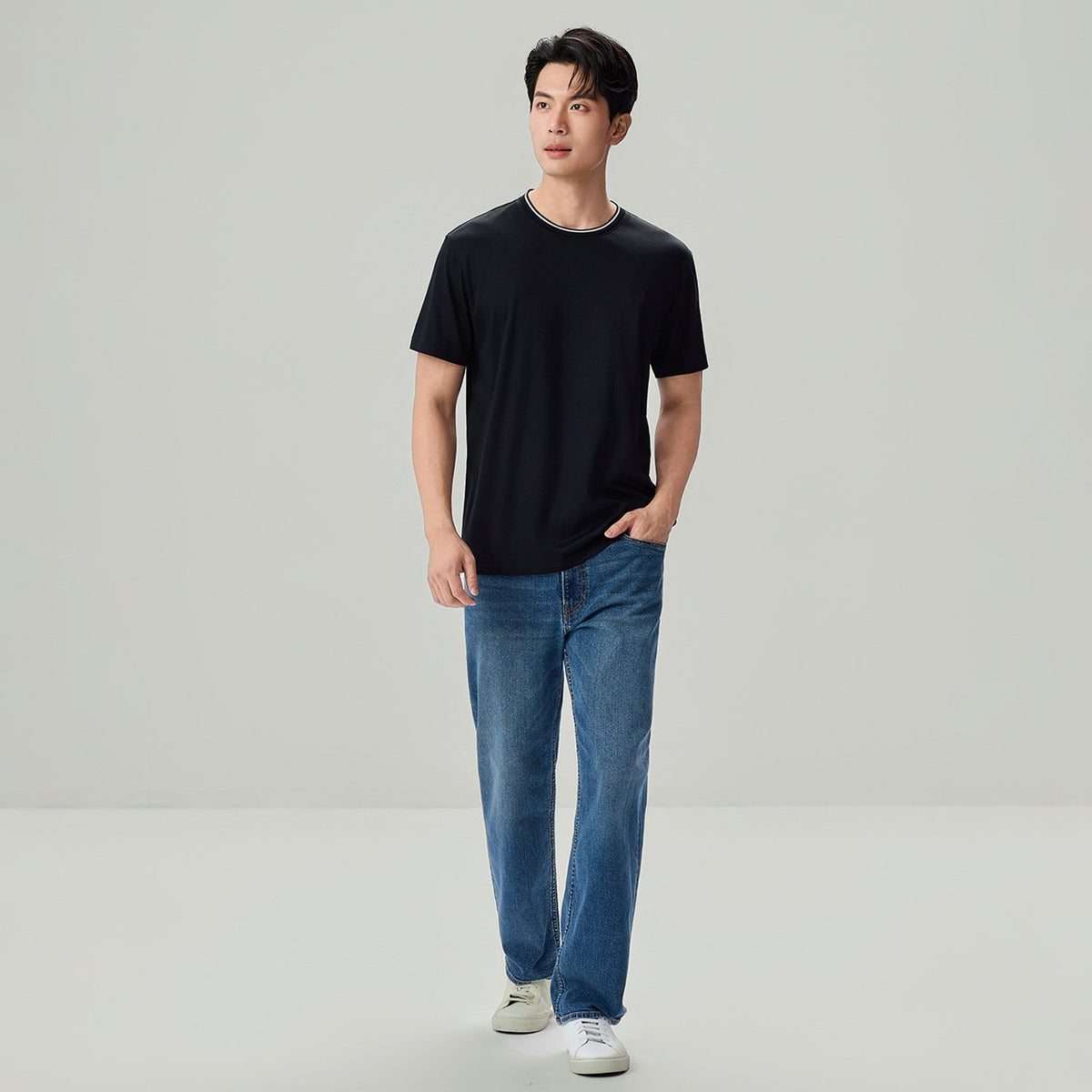 Men's Cotton Interlock Relaxed Fit Liquid Touch Tee - Image 1