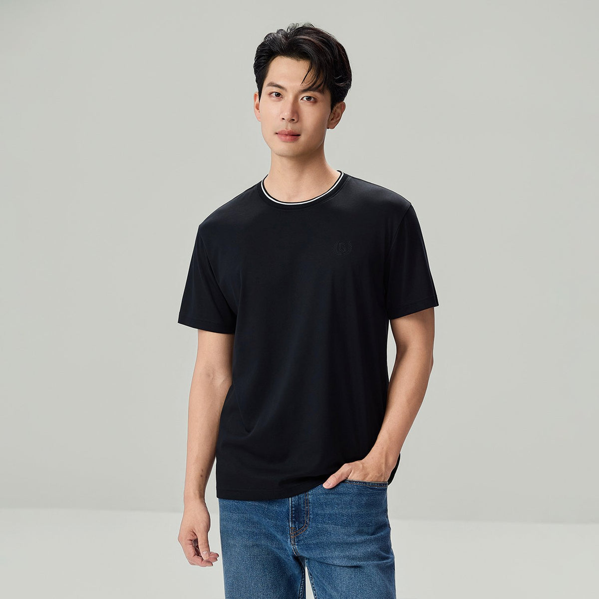 Men's Cotton Interlock Relaxed Fit Liquid Touch Tee - Image 3