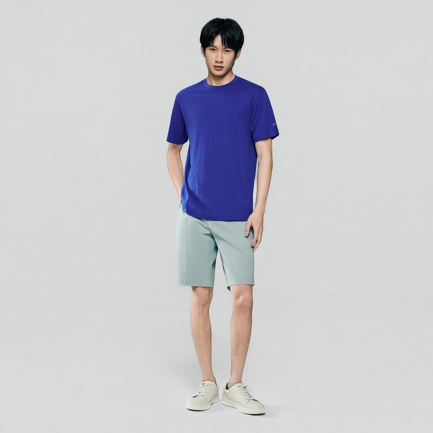 Men's Slim Fit Cotton Crew Neck Tee - Image 1