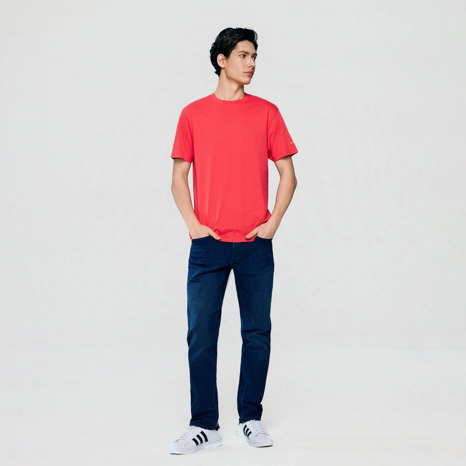 Men's Slim Fit Cotton Crew Neck Tee - Image 1