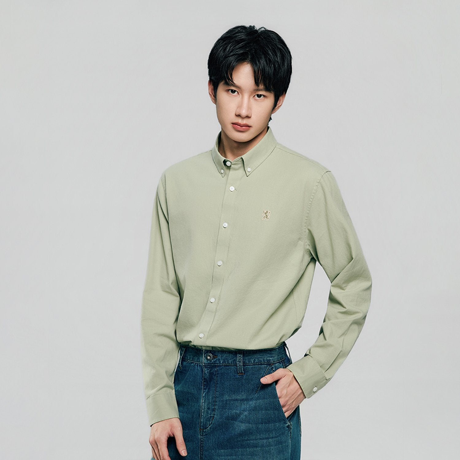 Men's Lion Oxford Slim Long Sleeve Shirt - Image 5