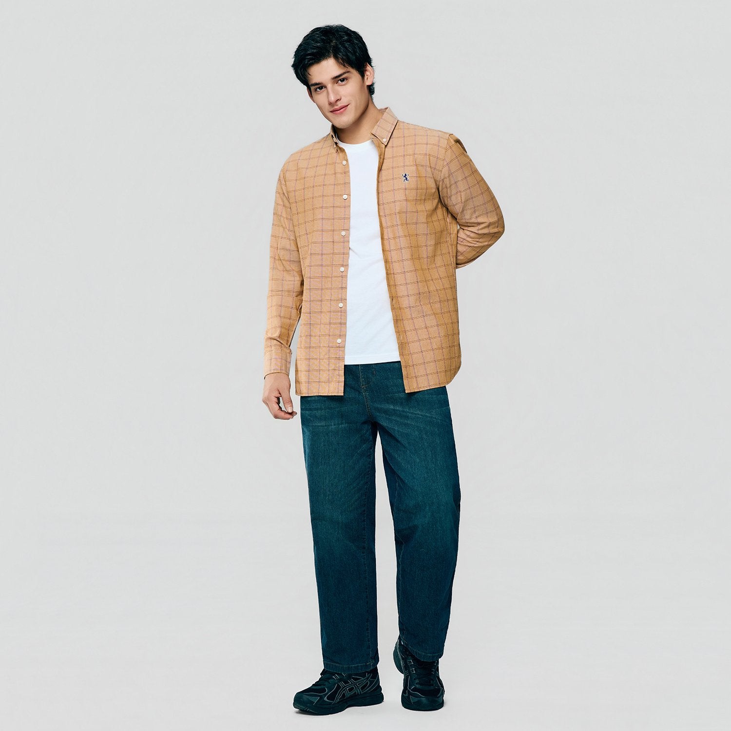 Men's Lion Oxford Slim Long Sleeve Shirt - Image 1