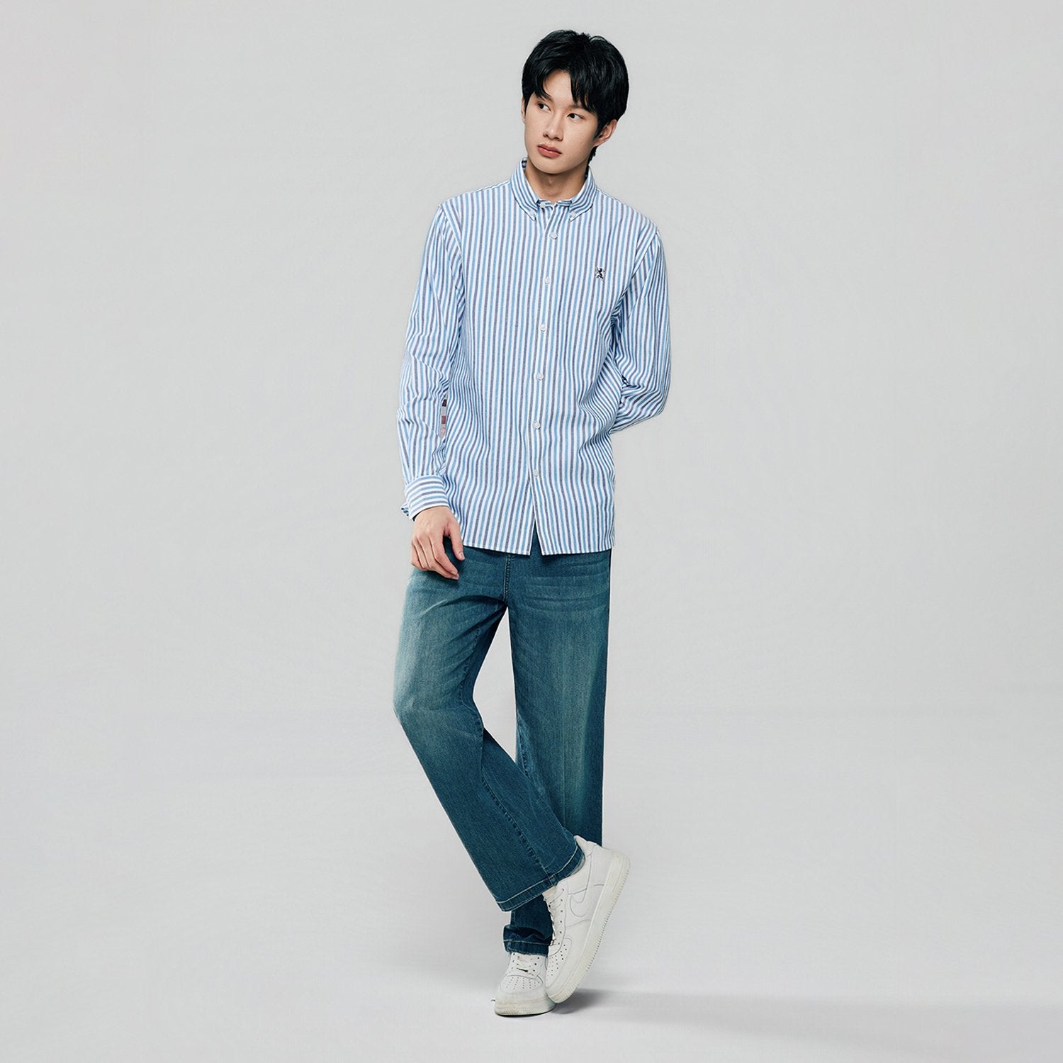 Men's Lion Oxford Slim Long Sleeve Shirt - Image 2