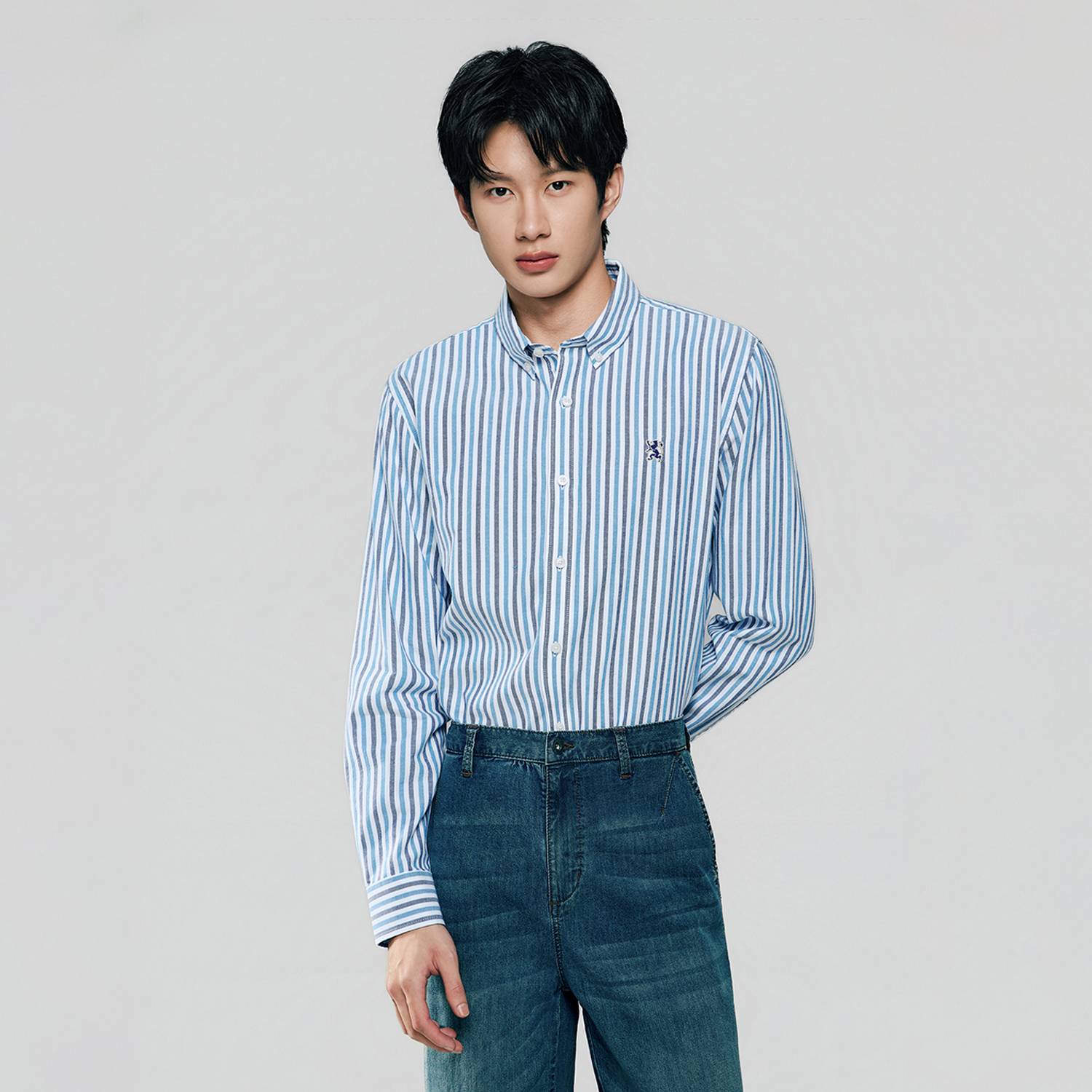 Men's Lion Oxford Slim Long Sleeve Shirt - Image 3
