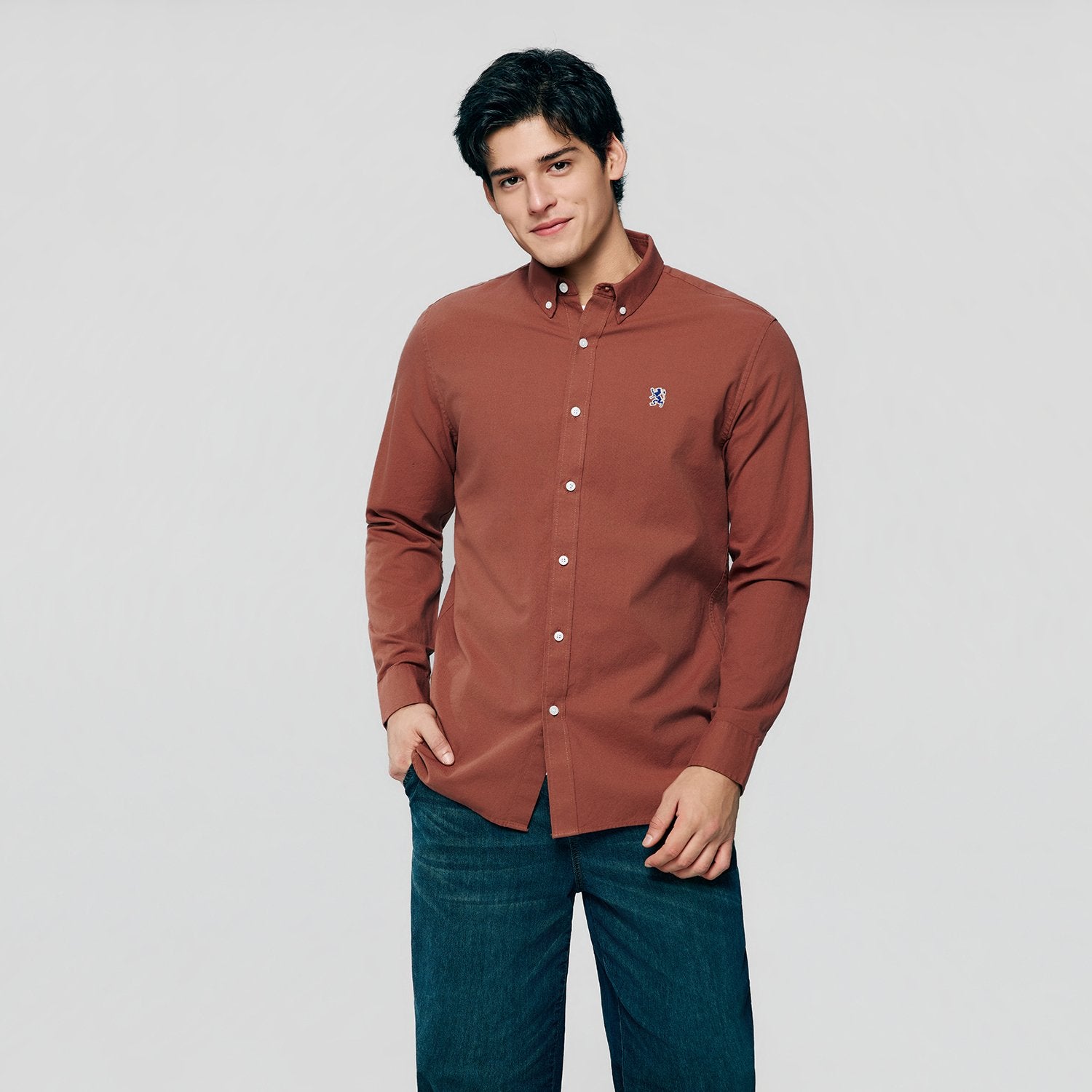 Men's Lion Oxford Slim Long Sleeve Shirt - Image 1