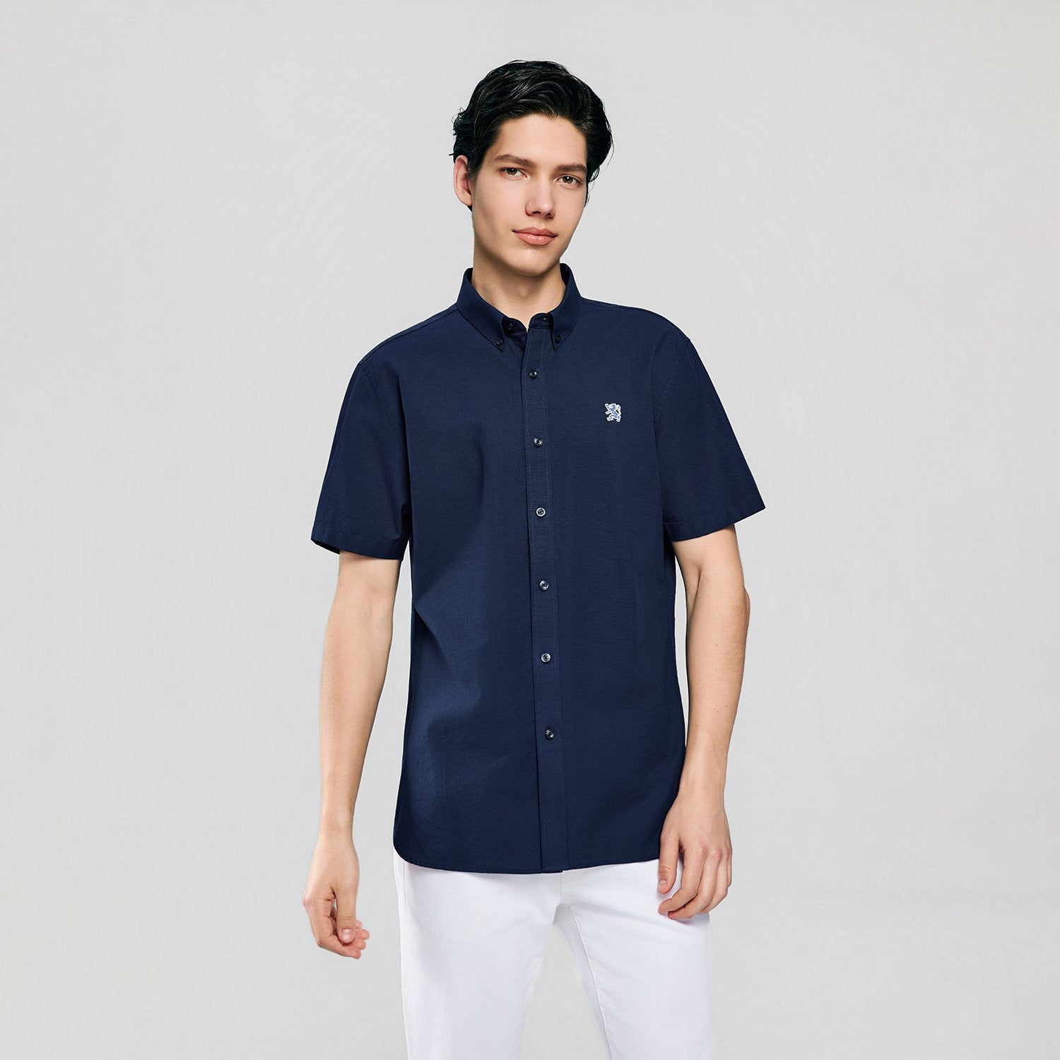 Men's Lion Oxford Slim Short Sleeve Shirt - Image 4