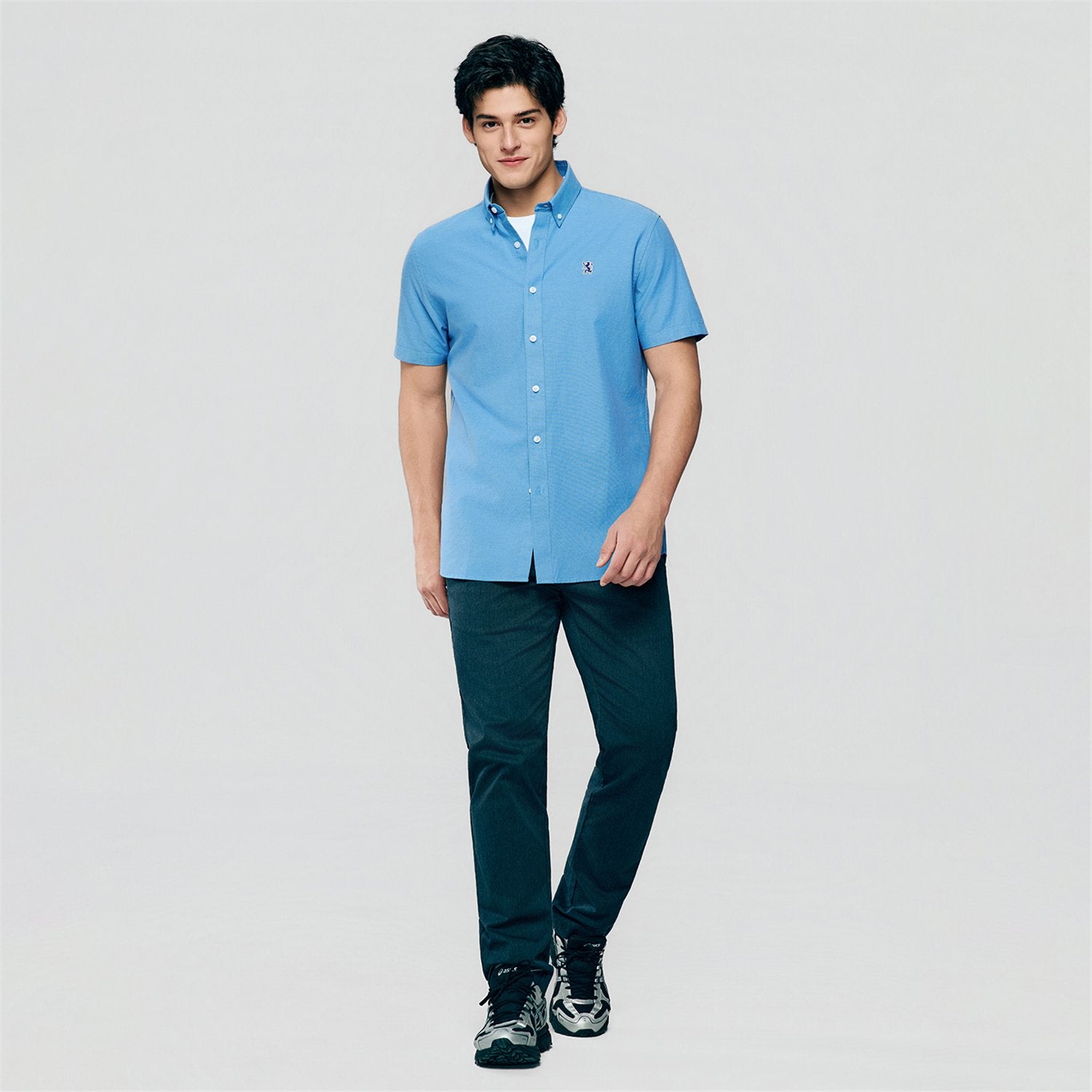 Men's Lion Oxford Slim Short Sleeve Shirt - Image 1