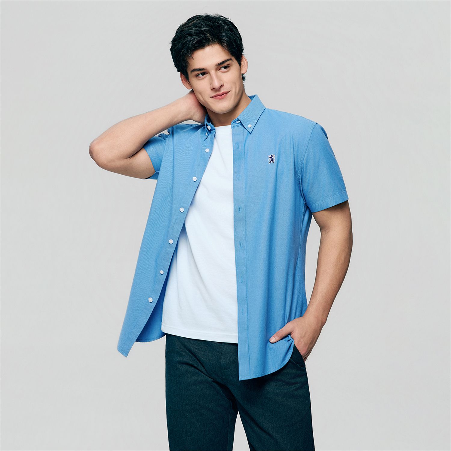 Men's Lion Oxford Slim Short Sleeve Shirt - Image 3