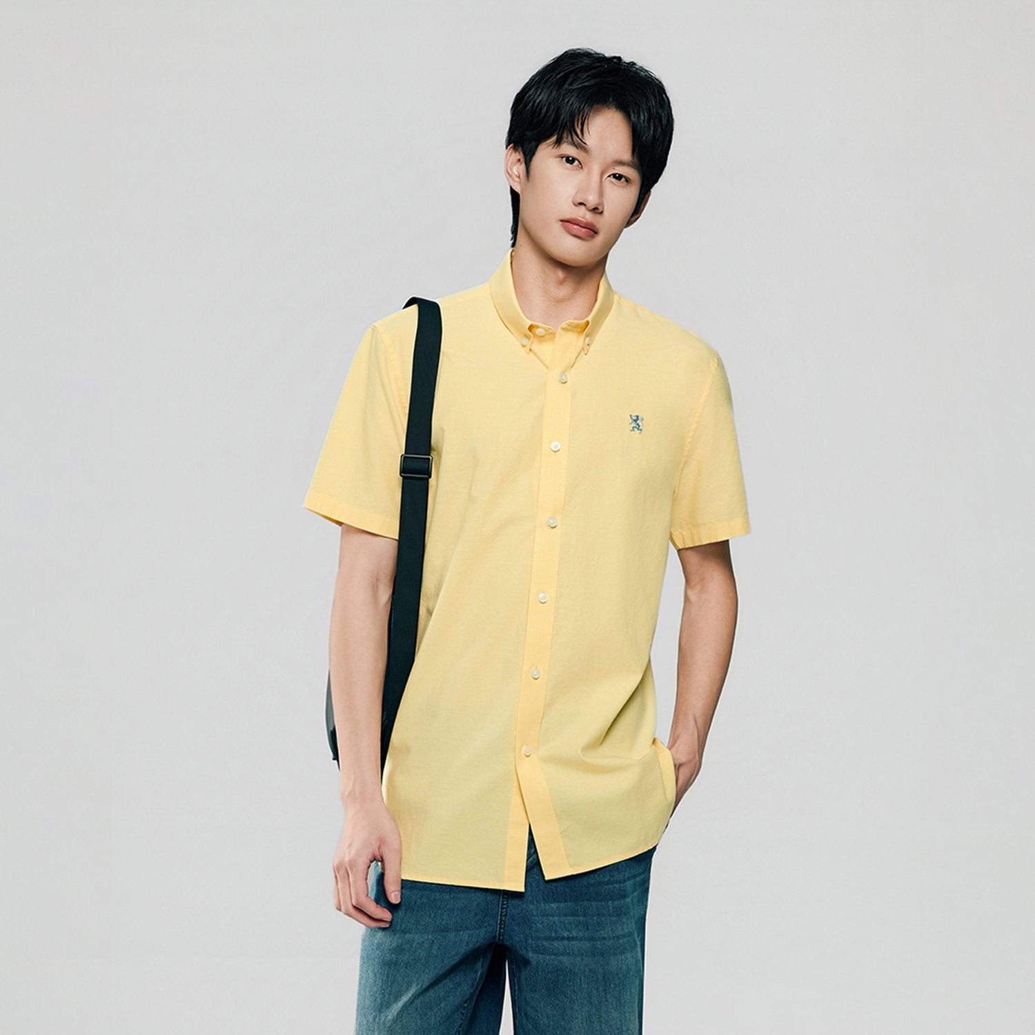 Men's Lion Oxford Slim Short Sleeve Shirt - Image 3