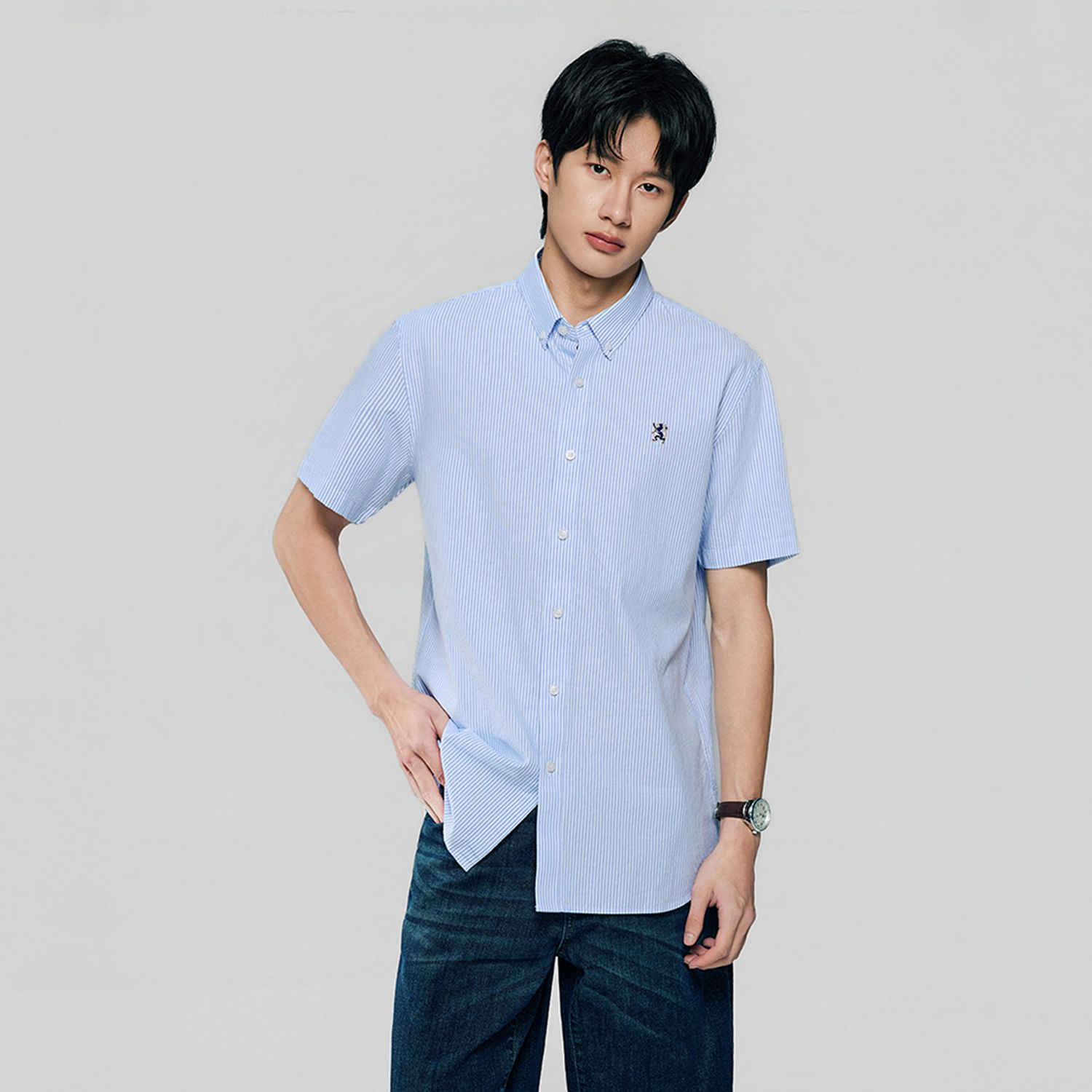 Men's Lion Oxford Slim Short Sleeve Shirt - Image 3