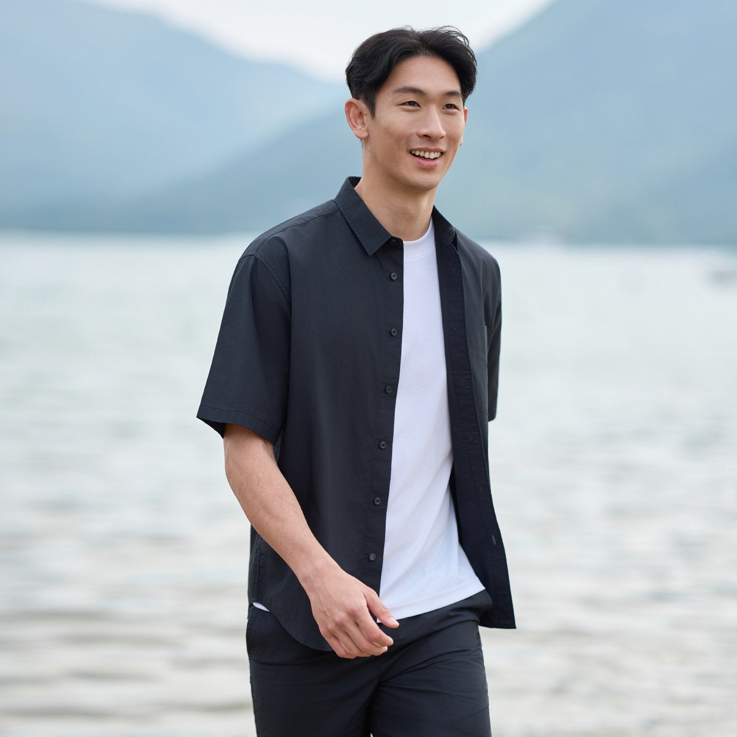 Men's Half  Sleeve Regular Fit Shirt - Image 2
